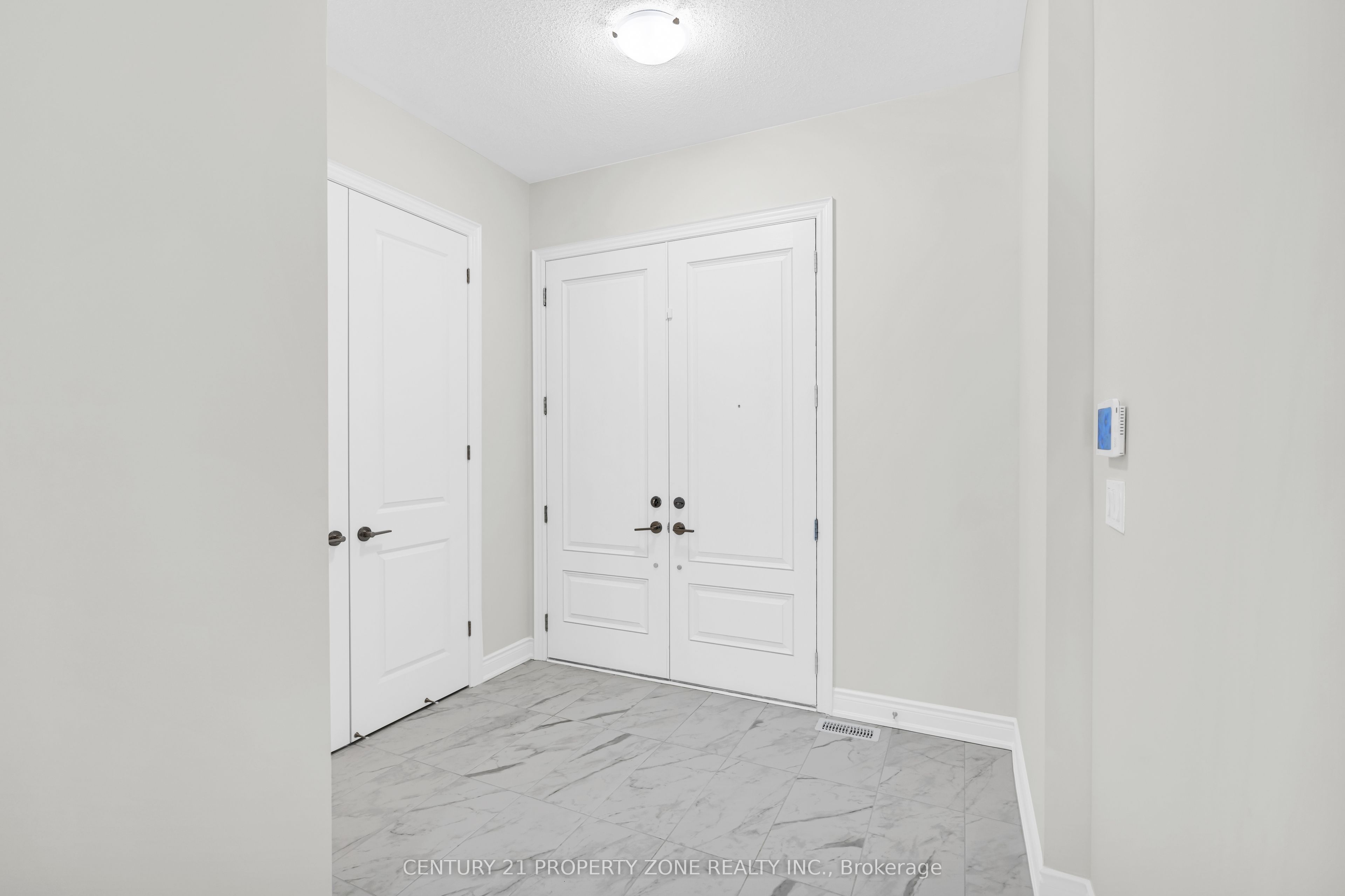 33 Gladmary Drive, Brampton 4
