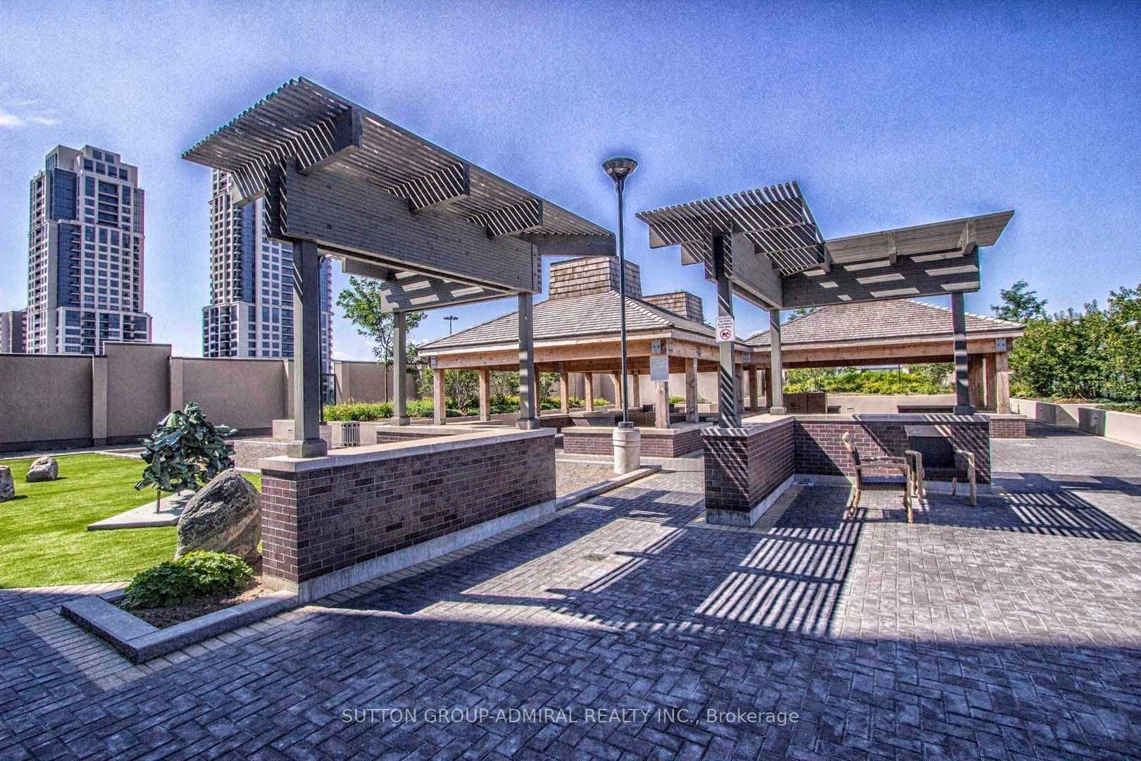 Unit 1511 - 9 Valhalla Inn Road, Etobicoke 3