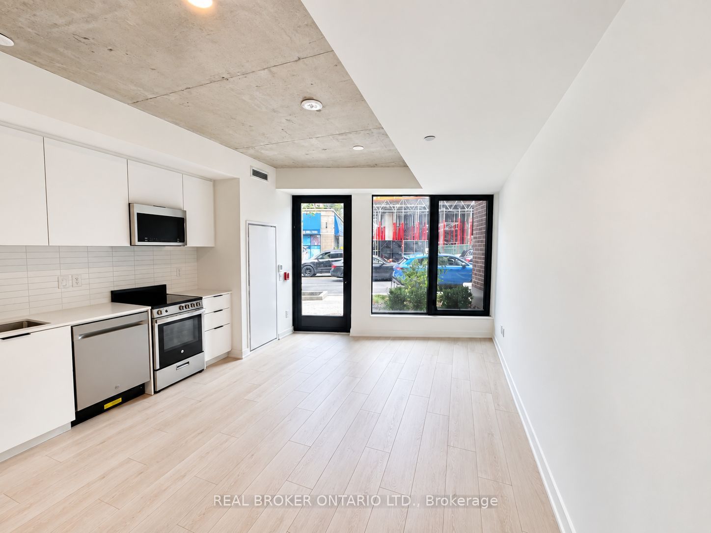 Unit 103 - 1 Vine Avenue, Toronto 3