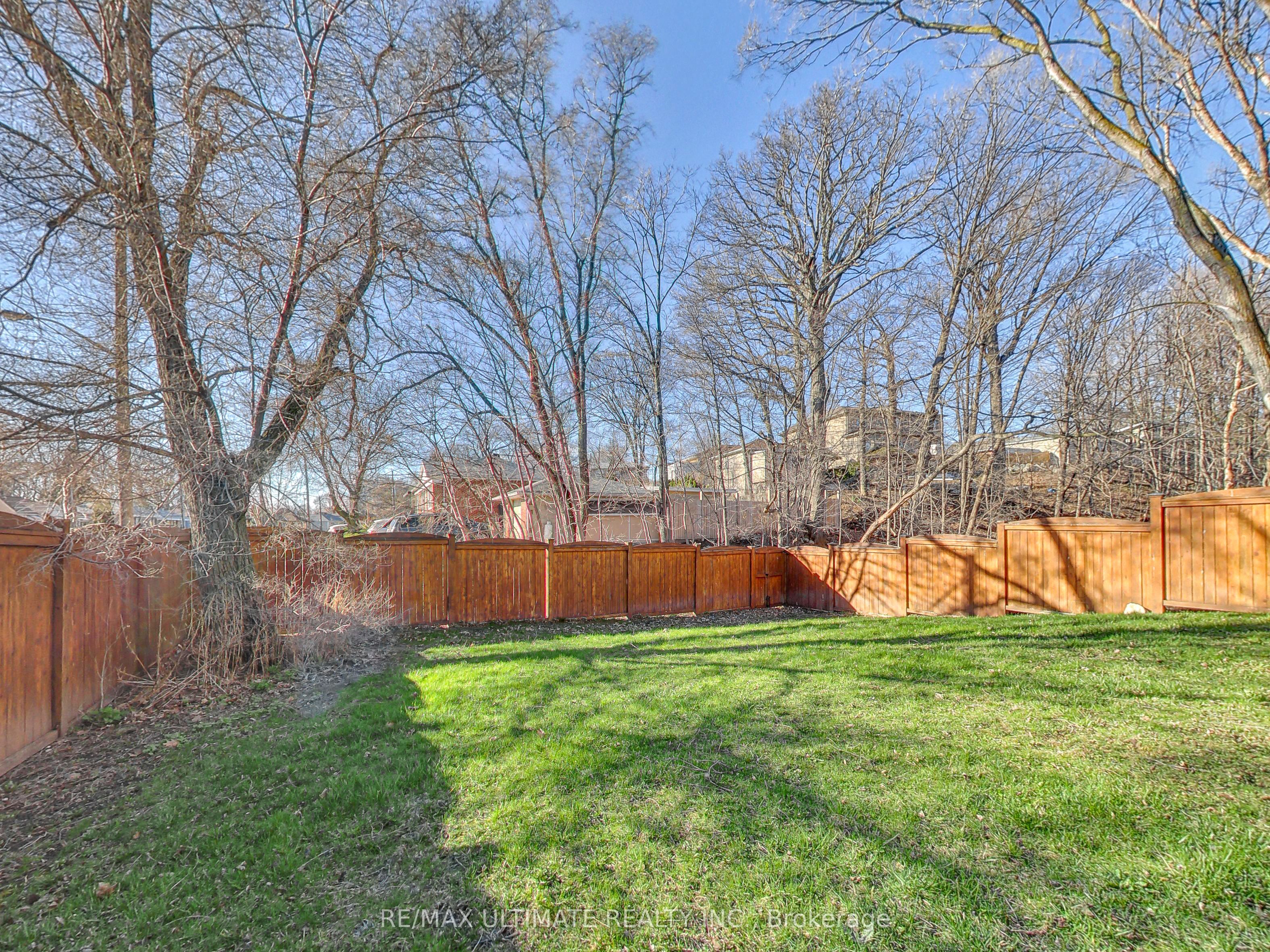 Unit 3 - 40 Harrow Drive, North York 4