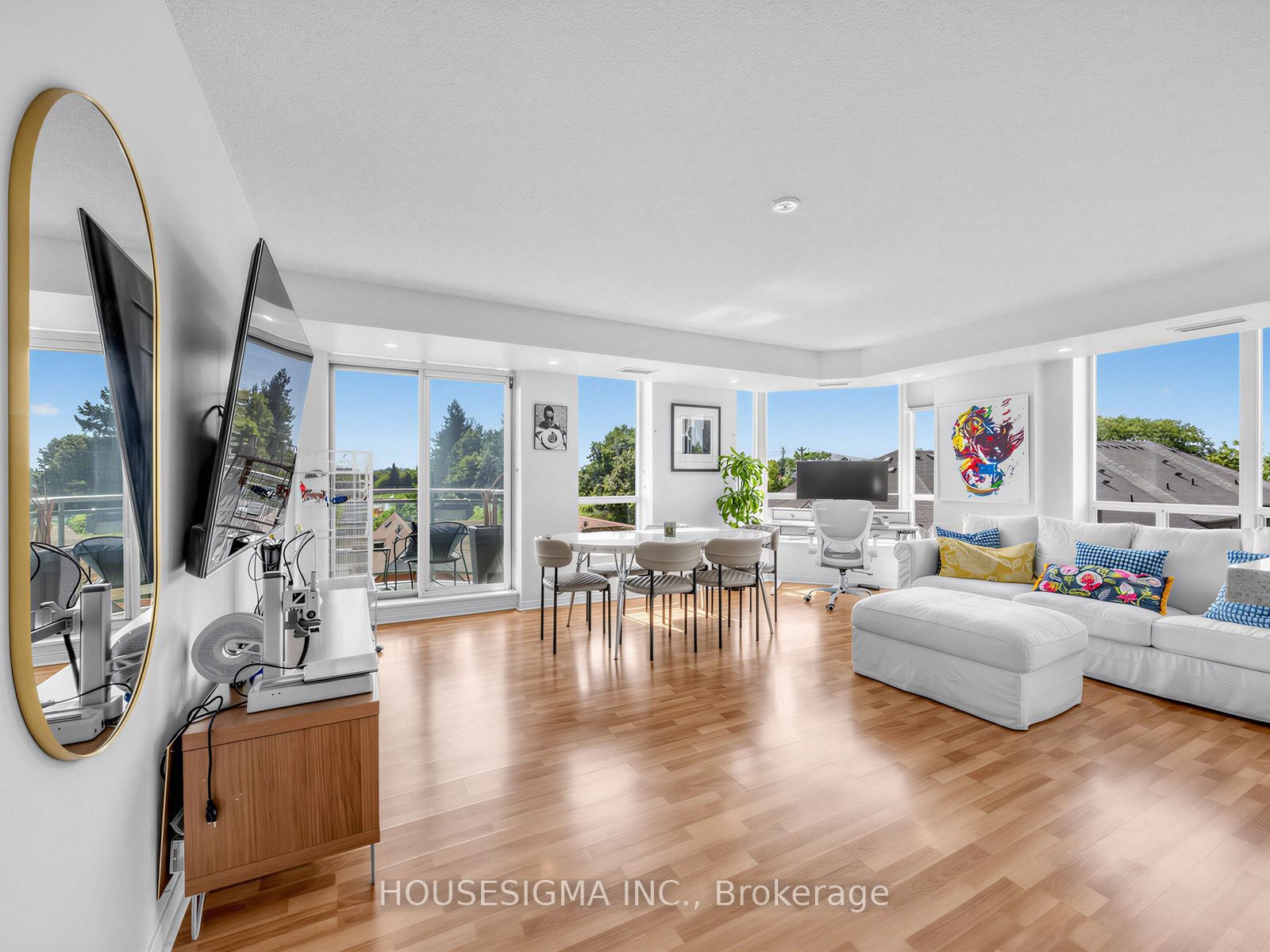 Unit 509 - 190 Manitoba Street, Etobicoke 2