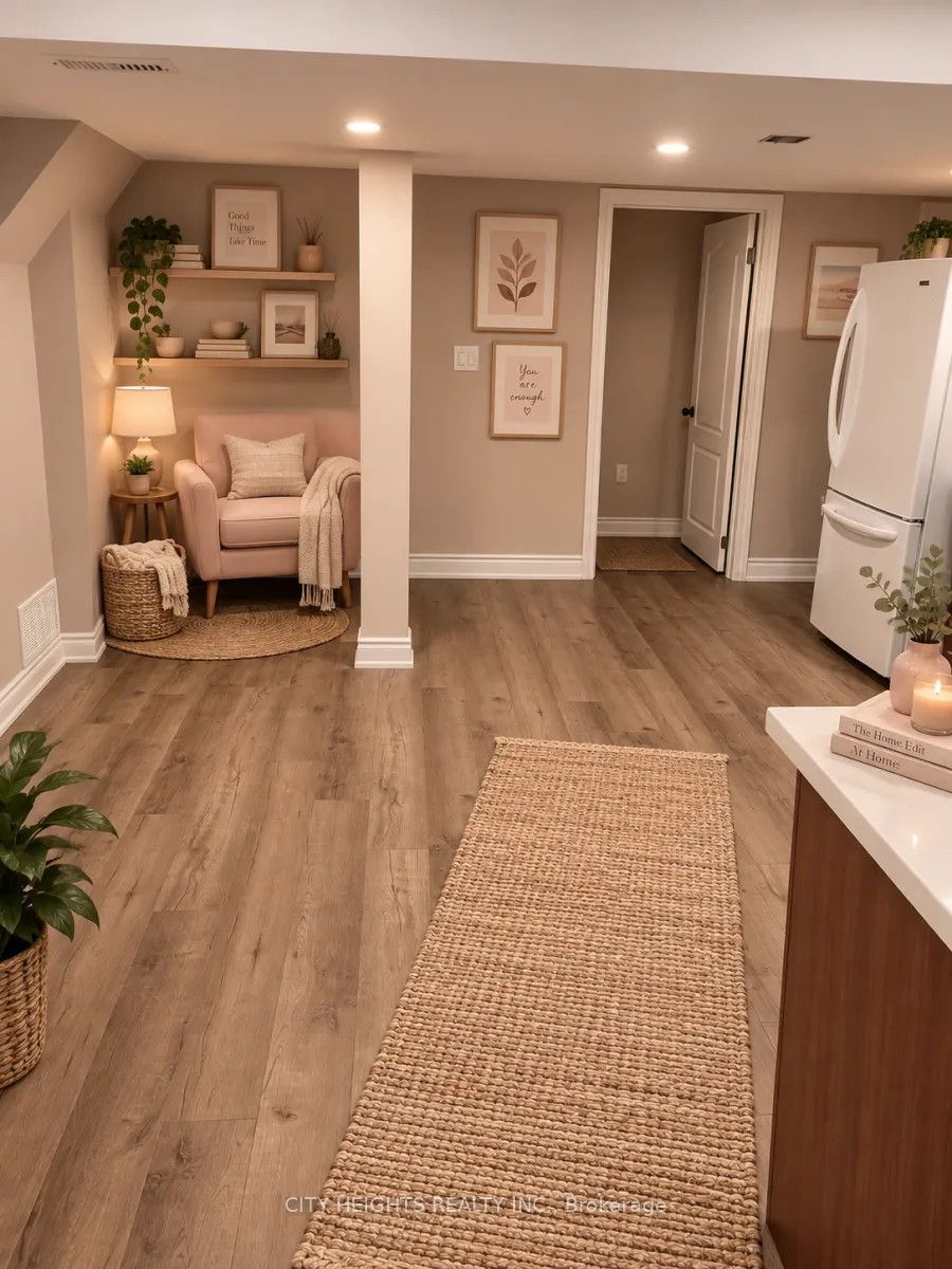 Unit Basement - 39 Mincing Trail, Brampton 3
