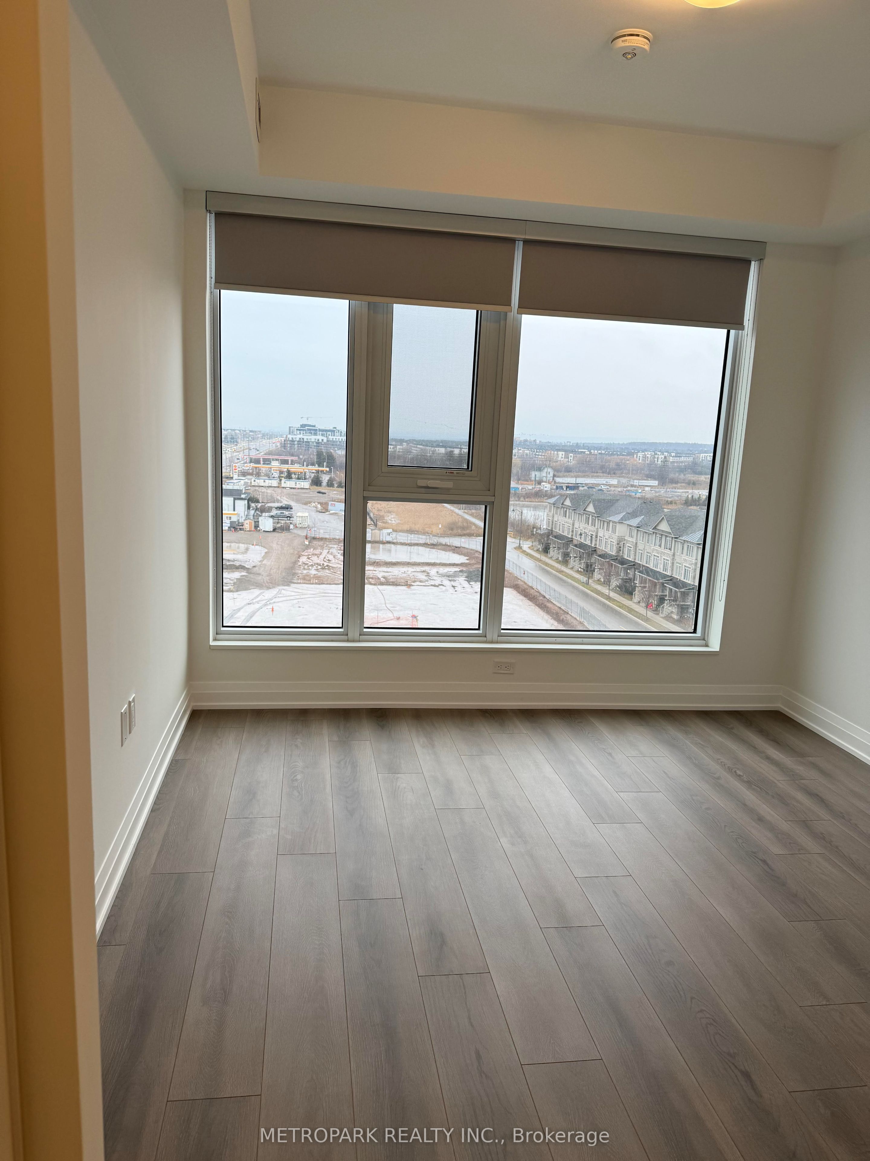 Unit 714 - 412 Silver Maple Road, Oakville 5