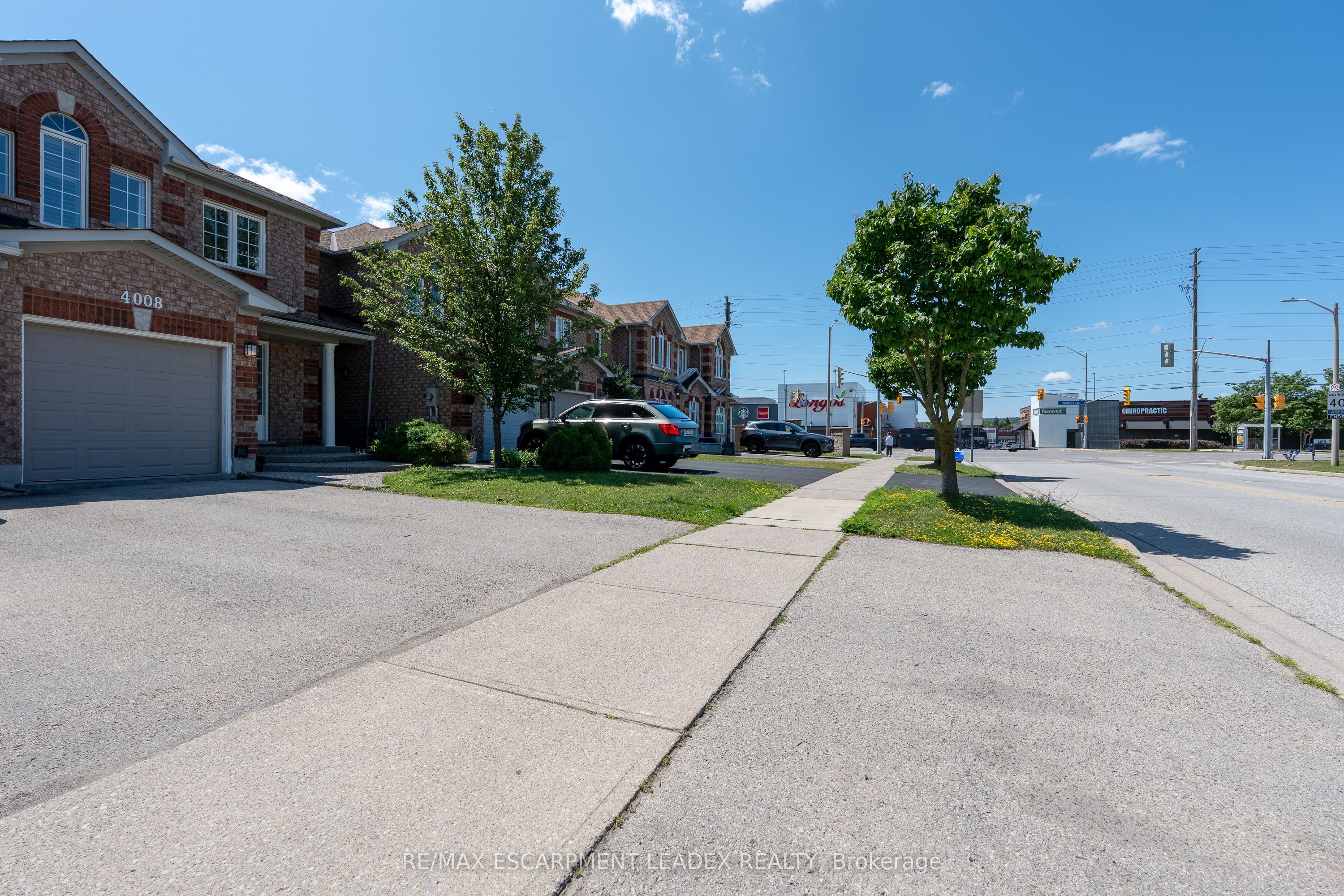 4008 Berton Avenue, Burlington 2