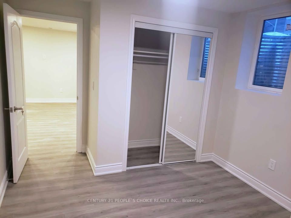 Unit 1 (Bsmt) - 703 Yates Drive, Milton 4