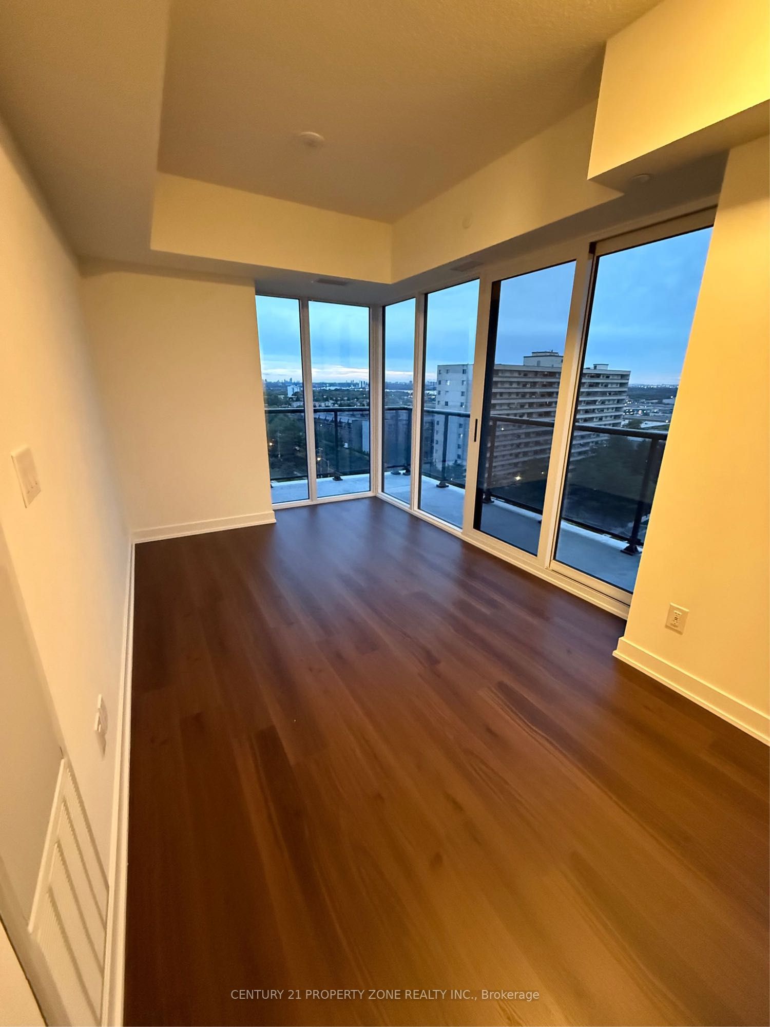 Unit 1009 - 2825 Jane Street, North York 4
