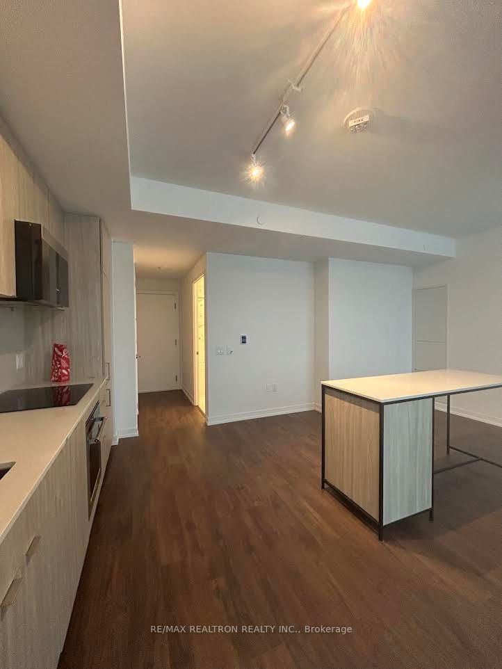 Unit 407 - 251 Masonry Way, Mississauga 2