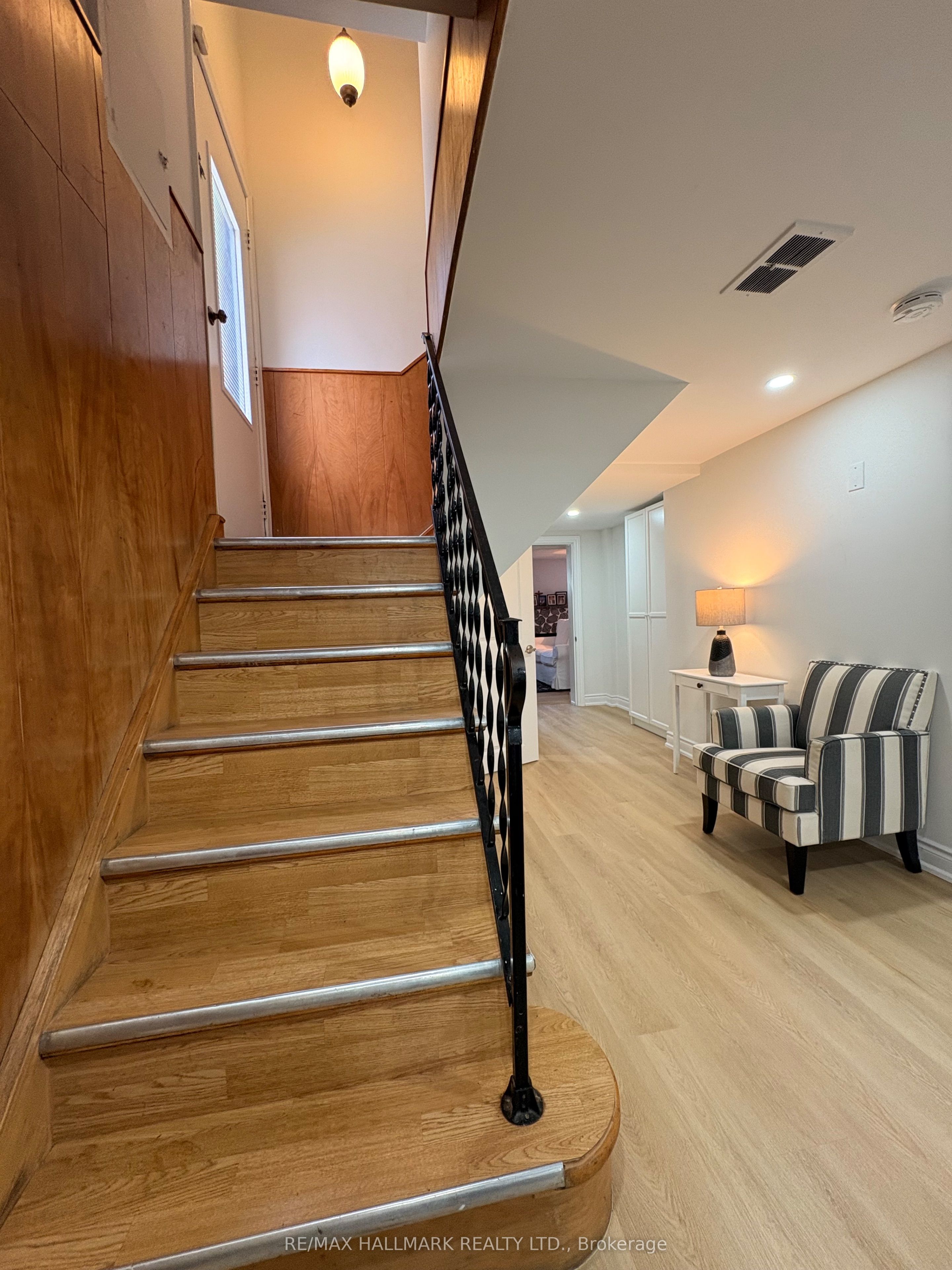 Unit LOWER - 67 Saskatoon Drive, Etobicoke 4