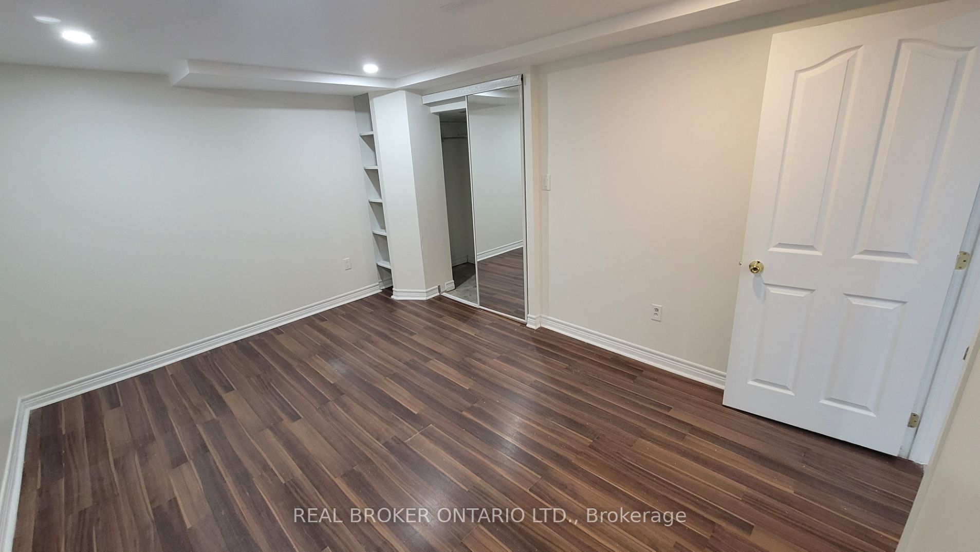 Unit Bsmt - 3298 Cambourne Crescent, Mississauga 3