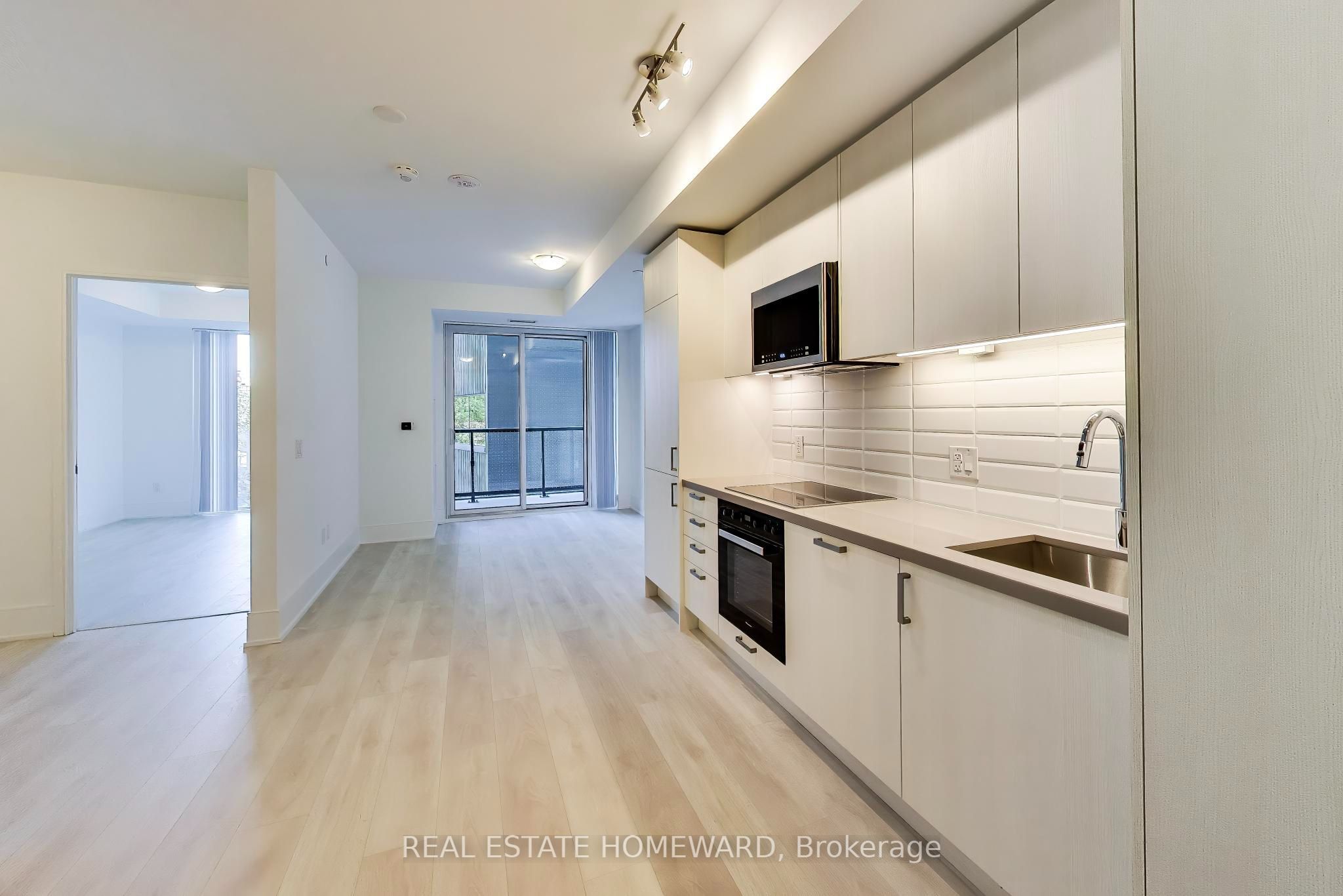 Unit 304 - 2450 Bloor Street W, Toronto 3