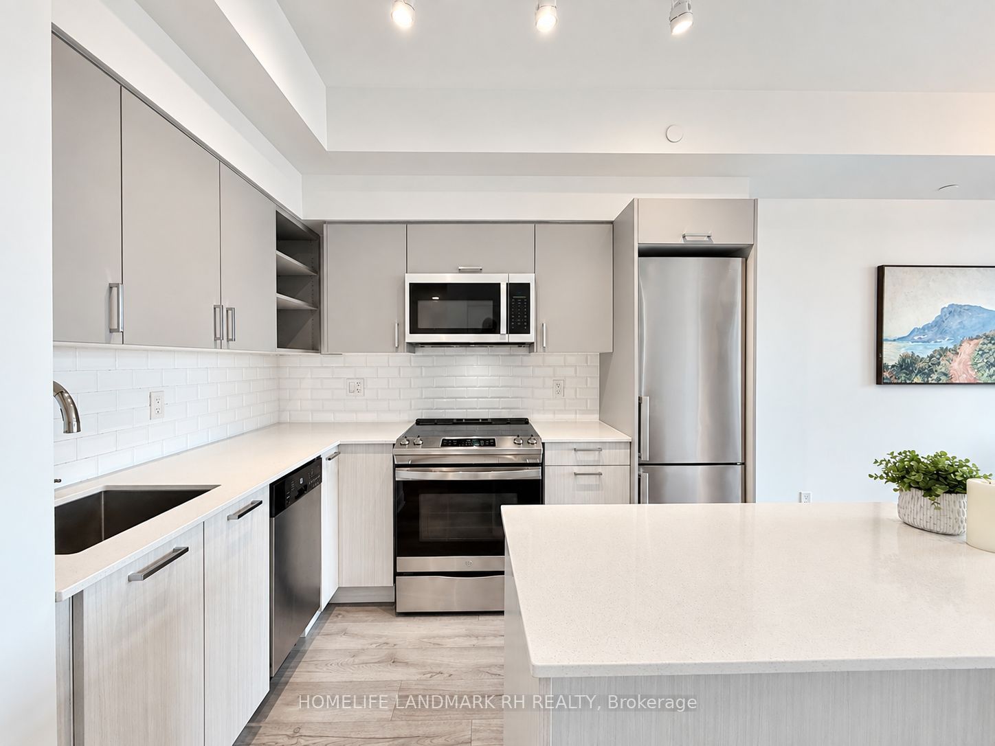 Unit 512 - 385 Osler Street, Toronto 5