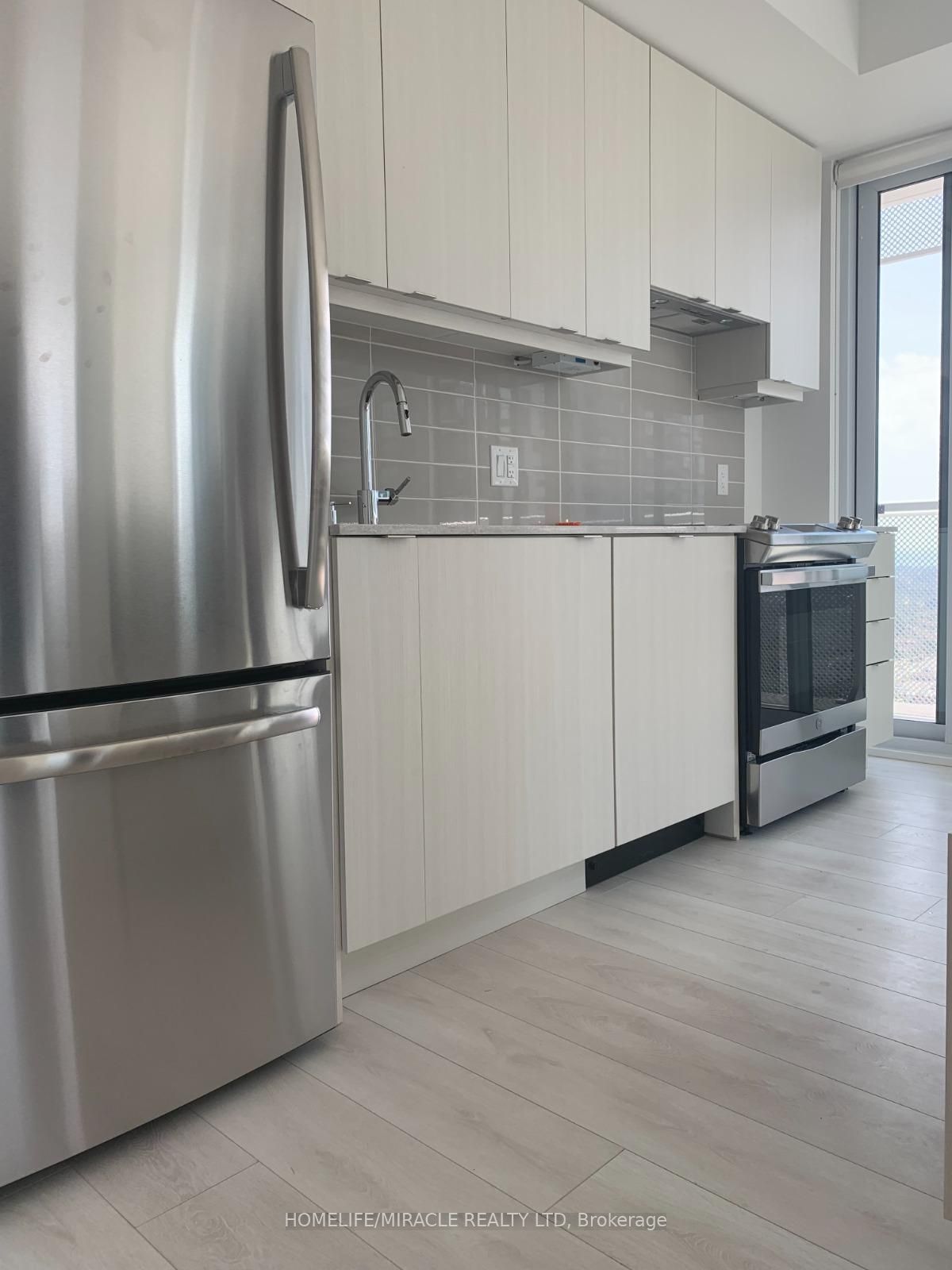 Unit 3410 - 4065 Confederation Parkway, Mississauga 5