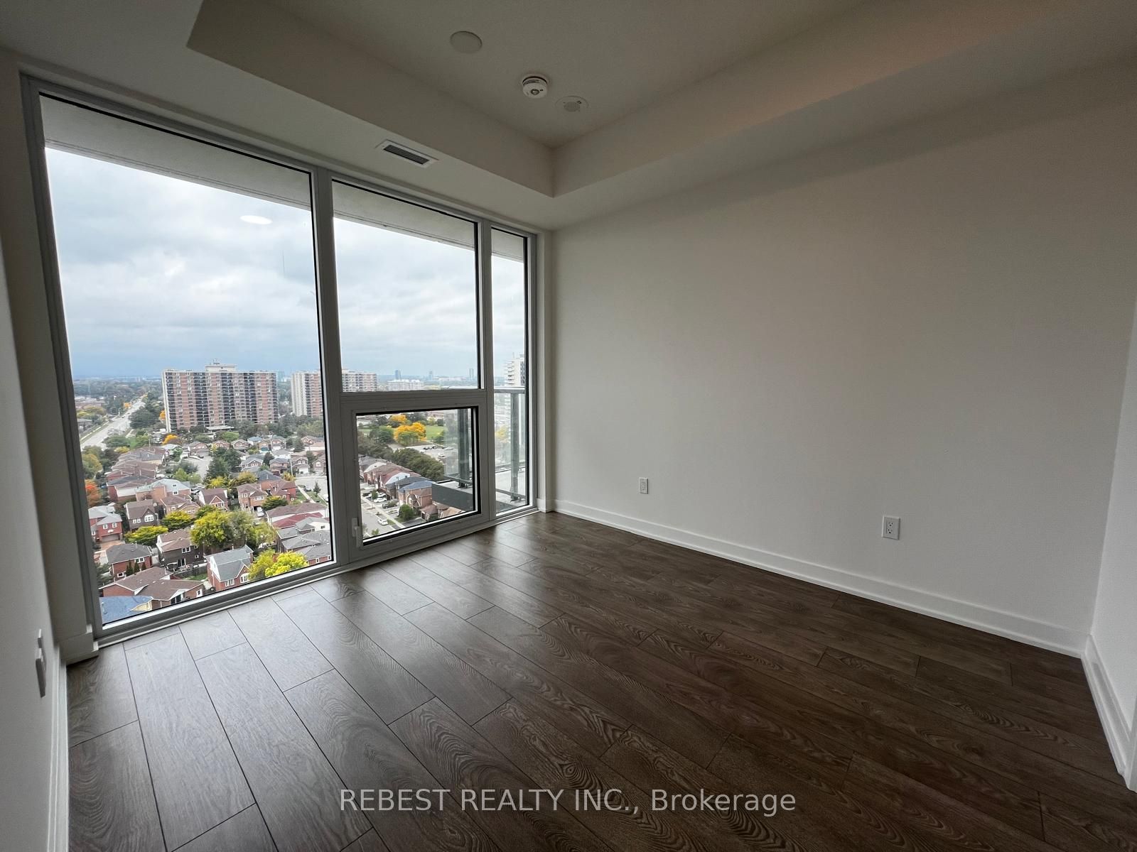 Unit 1704 - 209 Steeles Avenue W, Brampton 4