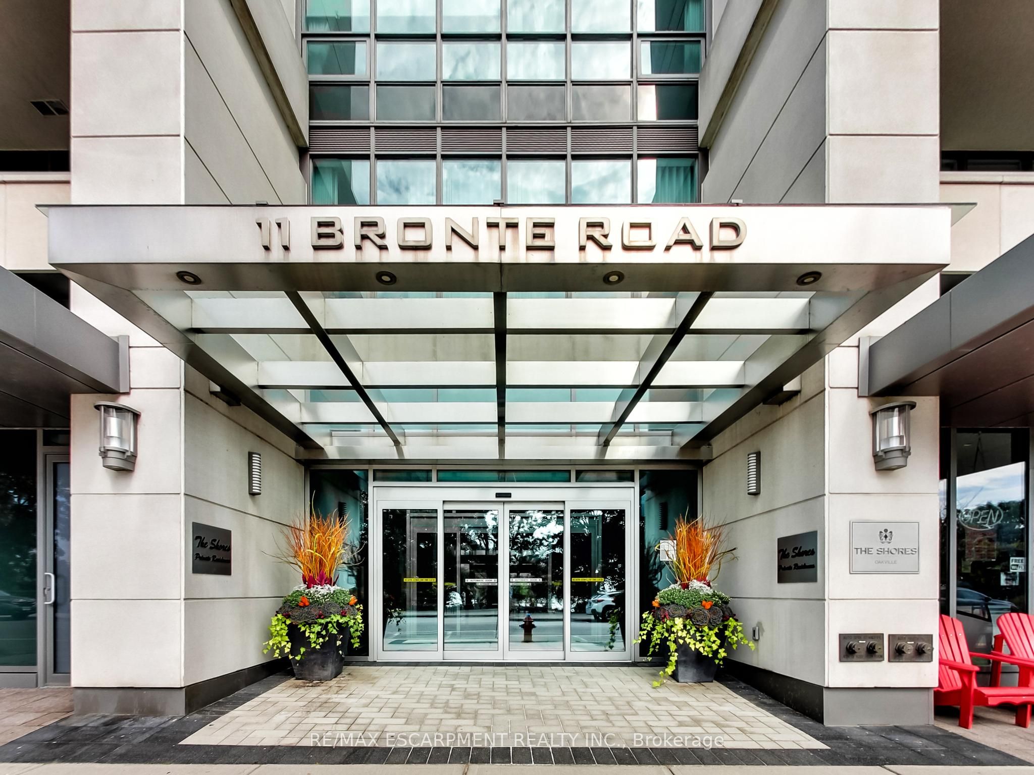 Unit 306 - 11 Bronte Road, Oakville 4