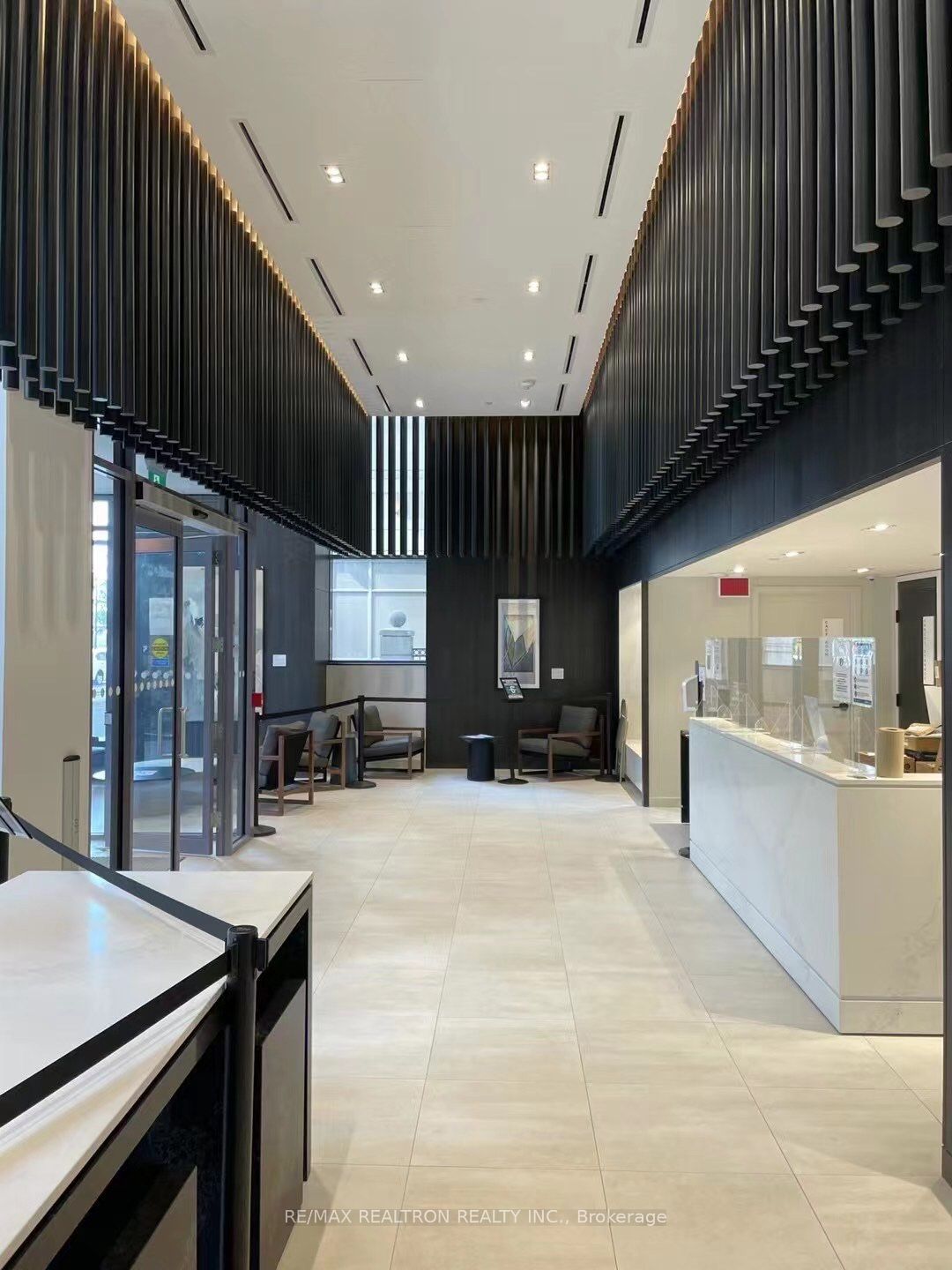 Unit 3301 - 4065 Confederation Parkway, Mississauga 3