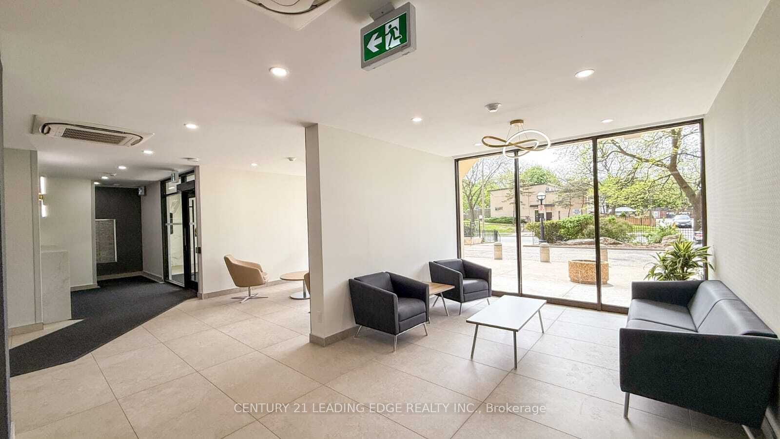 Unit 1908 - 511 The West Mall, Etobicoke 2