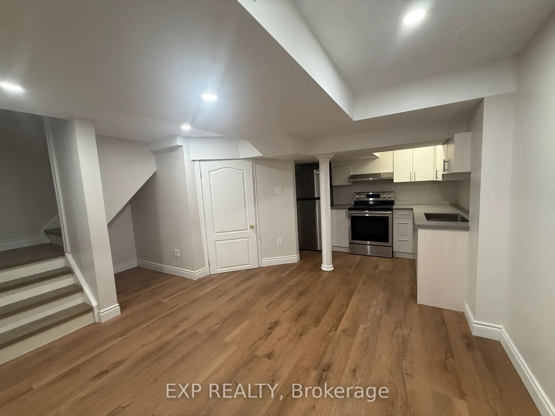 Unit Basement - 7683 Black Walnut Trail, Mississauga 5