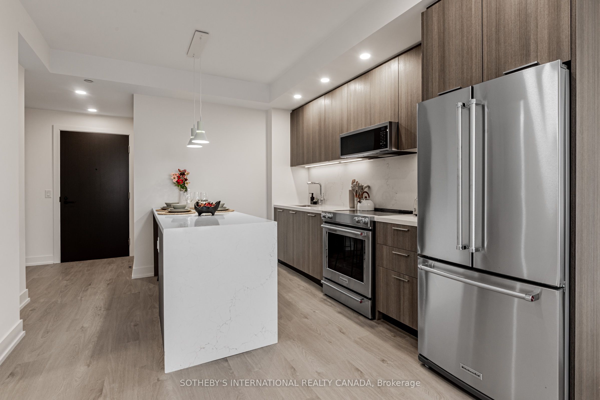Unit 1706 - 29 York Garden Way, North York 2