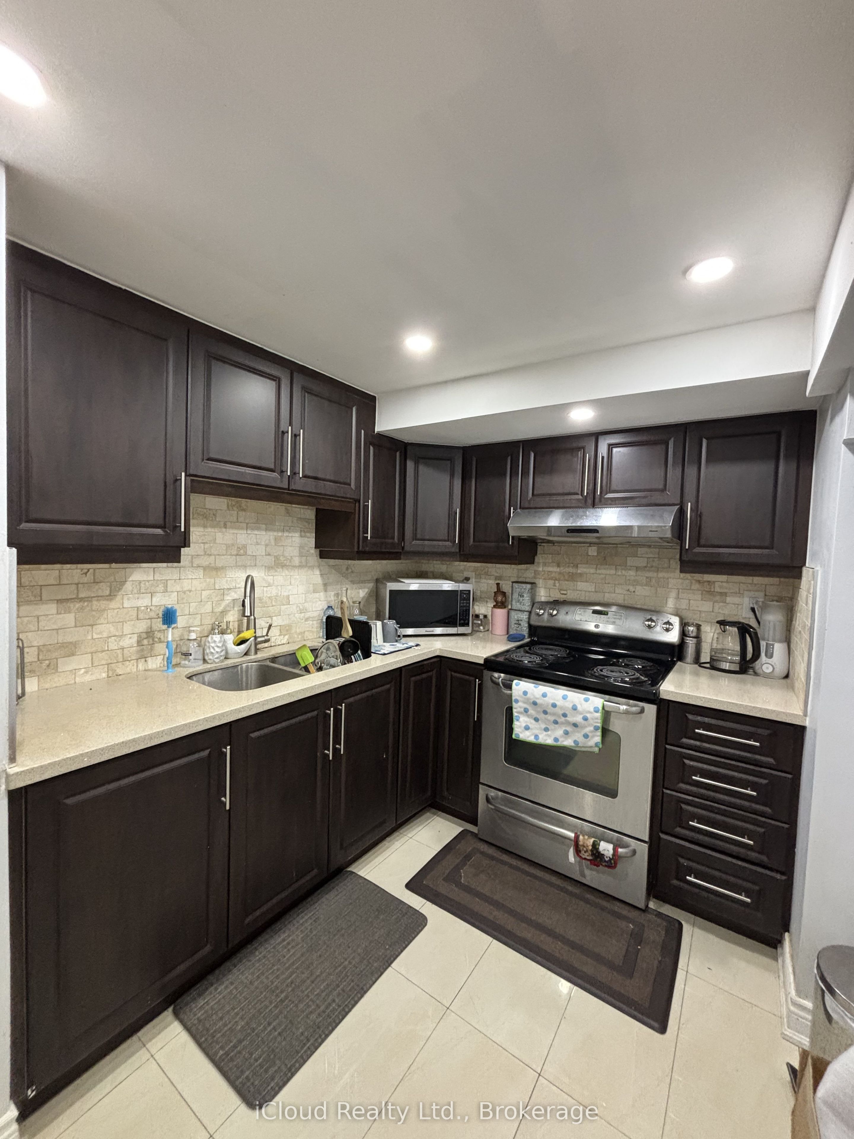 Unit Bsmt - 37 Duggan Drive, Brampton 3