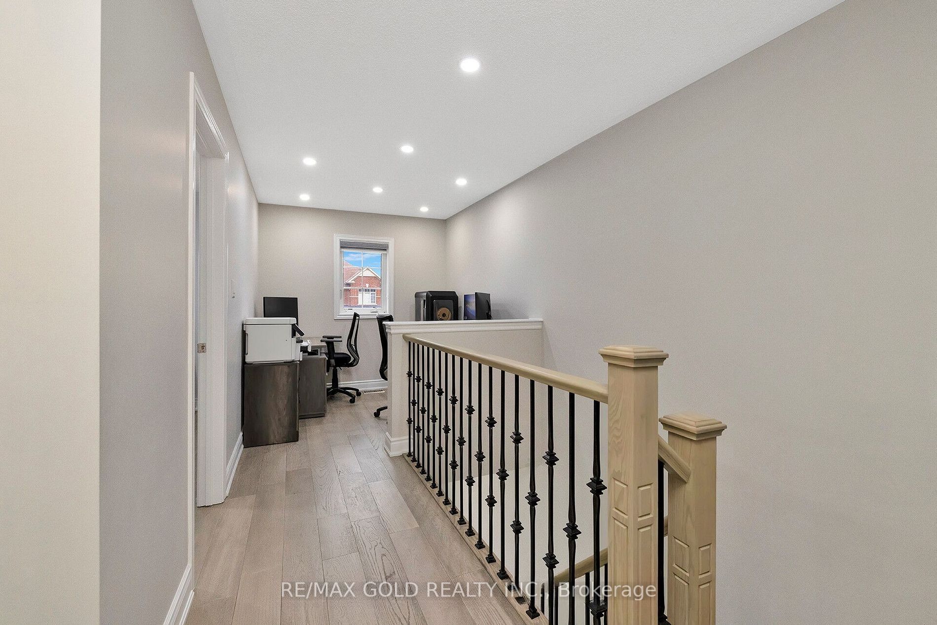 47 Antibes Drive, Brampton 4