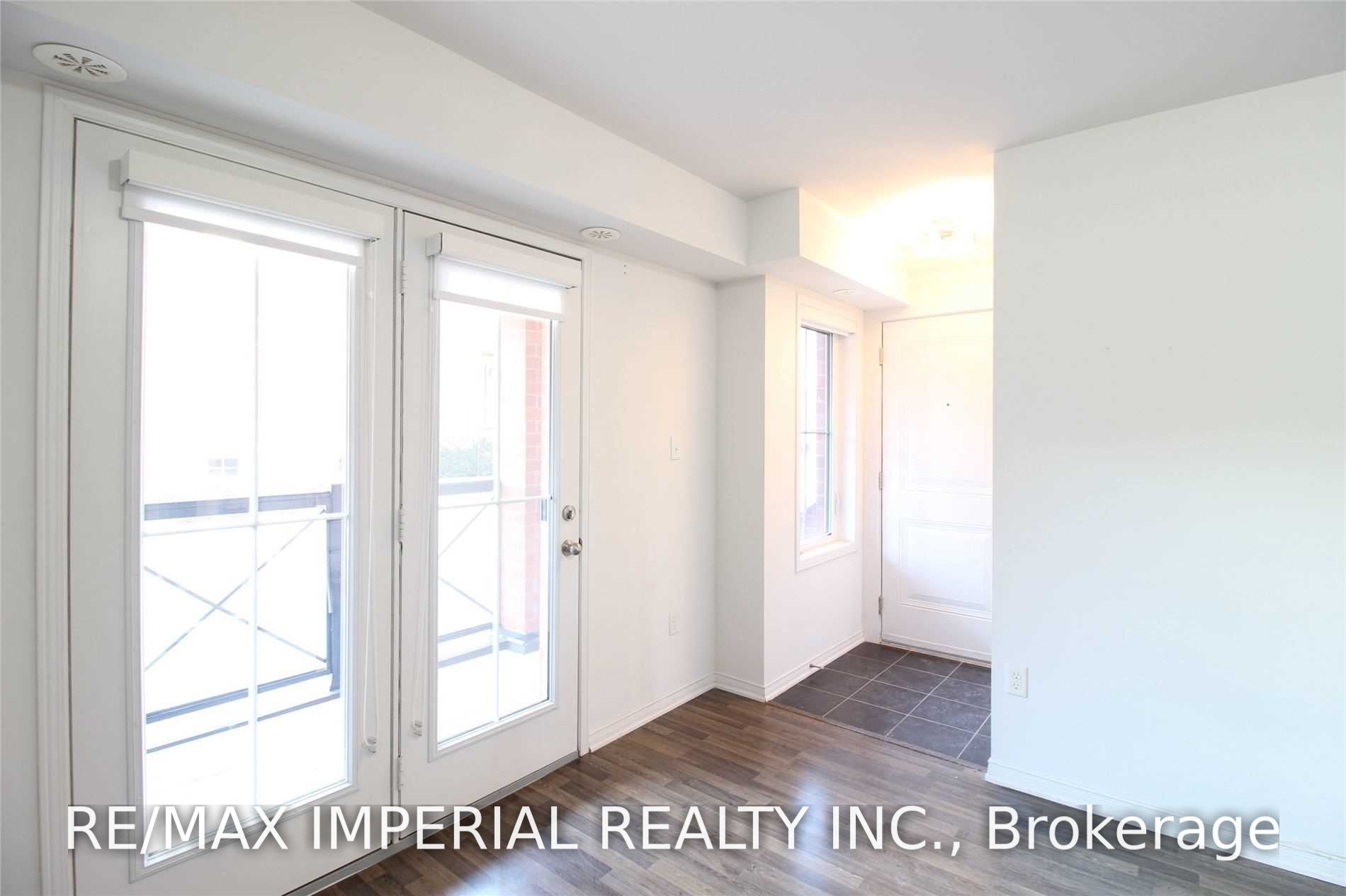 Unit 11 - 2444 Post Road, Oakville 5