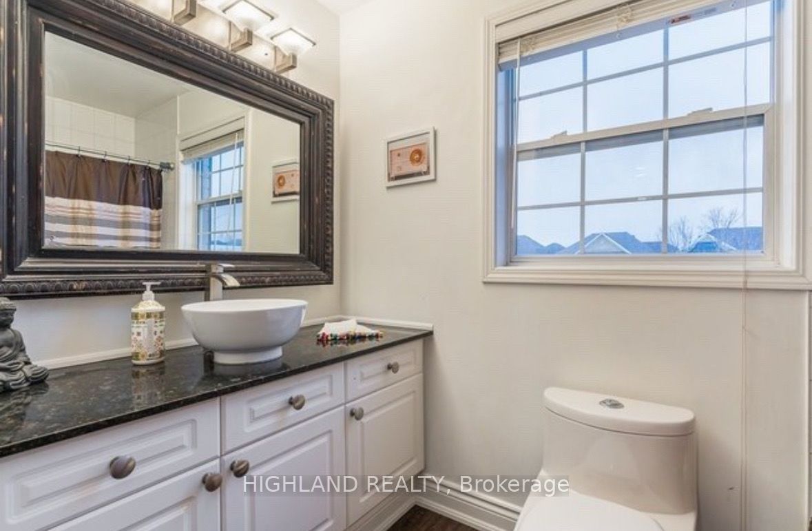 2109 Grand Oak Trail, Oakville 4