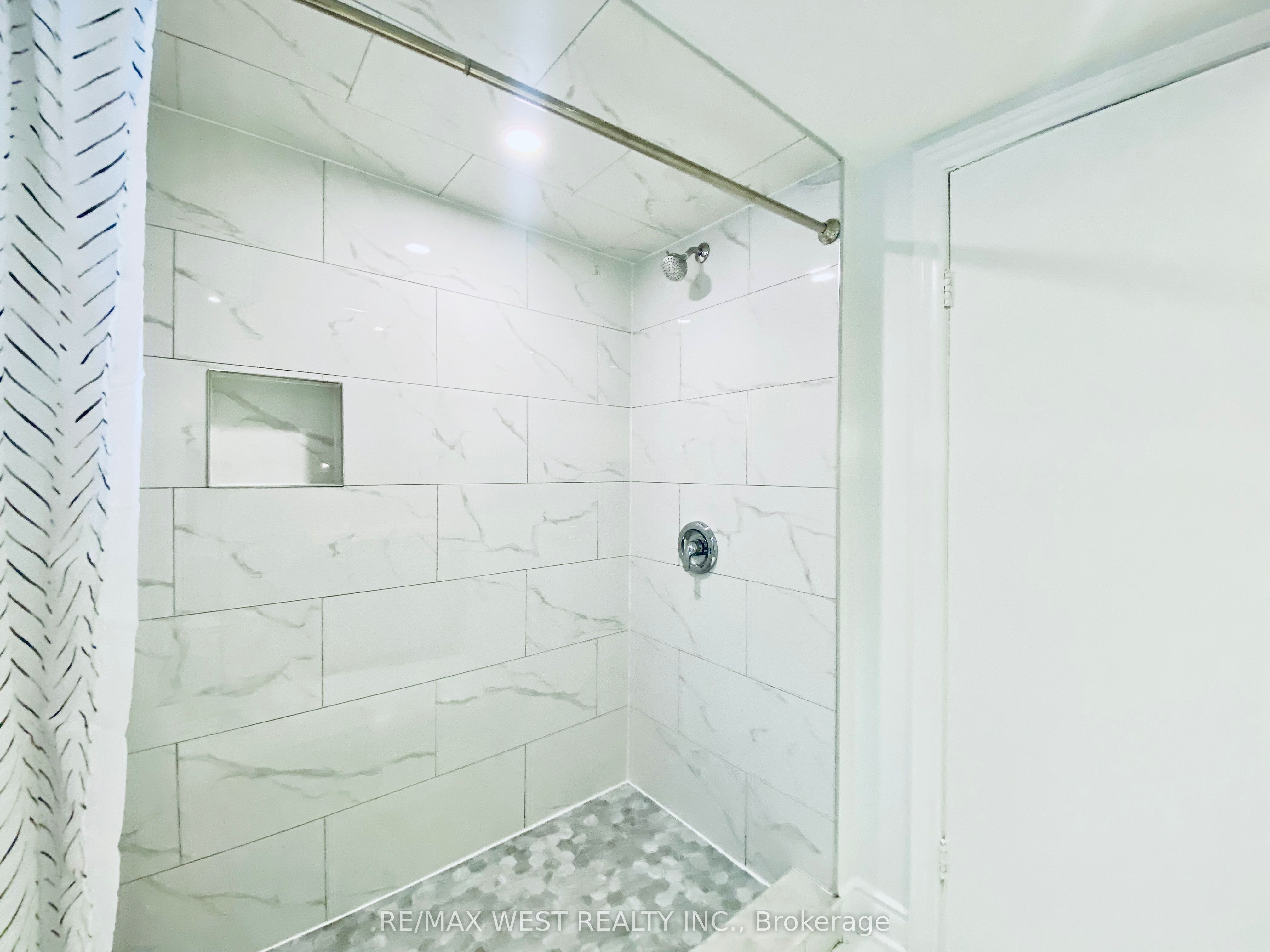 Unit BSMT - 30 Flamborough Drive, North York 5