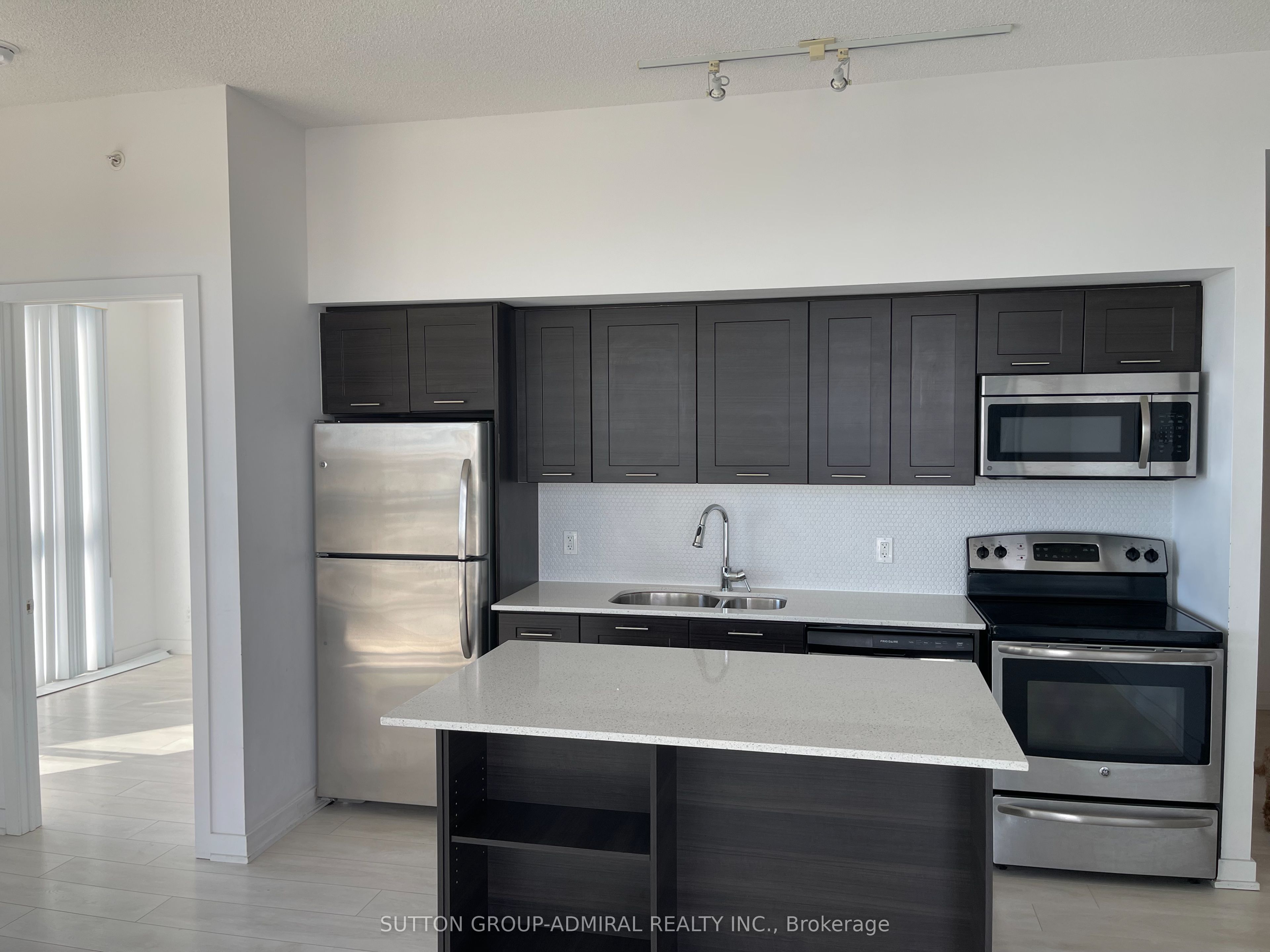 Unit 1801 - 2212 Lake Shore Boulevard W, Etobicoke 4