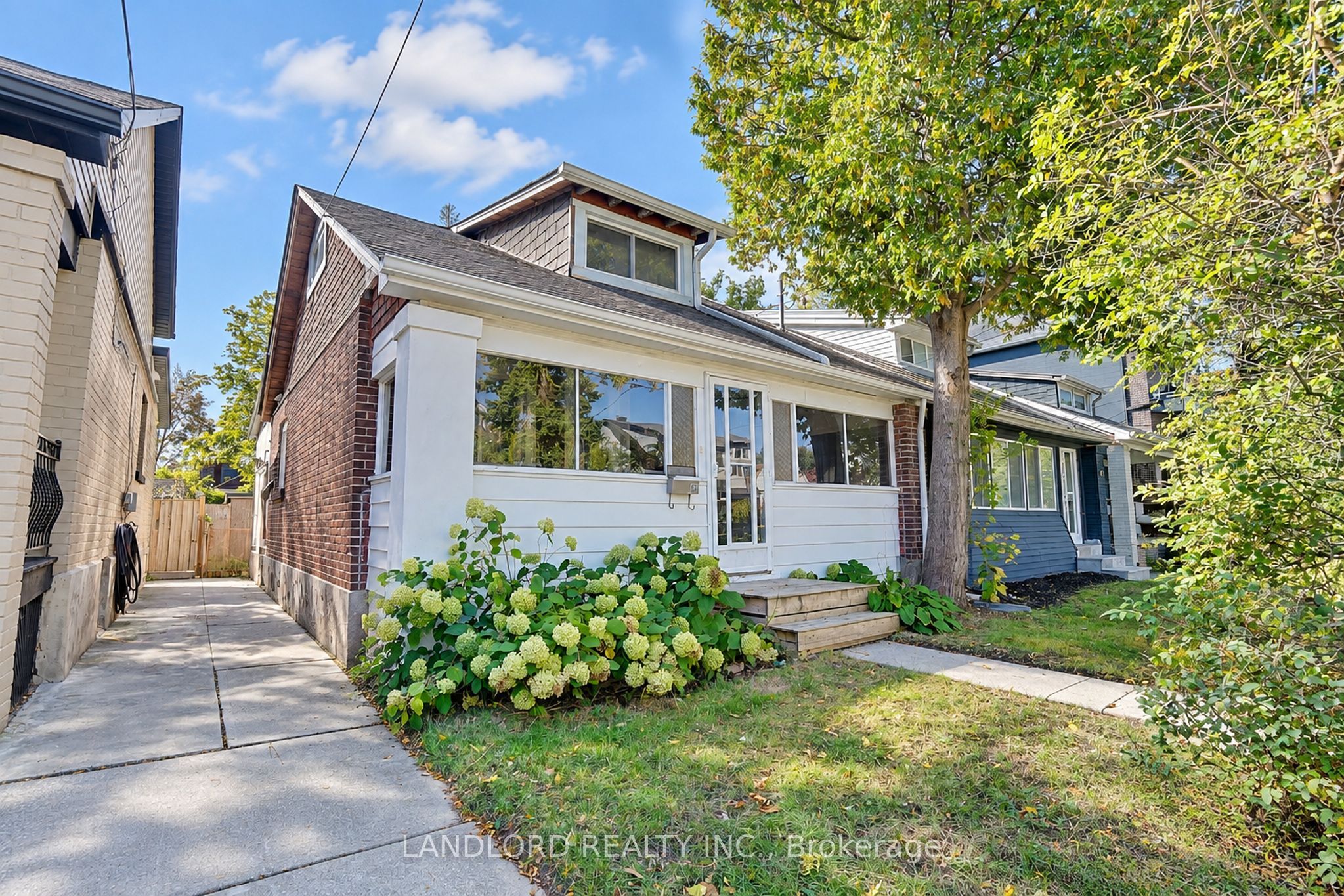 Unit Main Fl - 45 Craydon Avenue, Toronto 3
