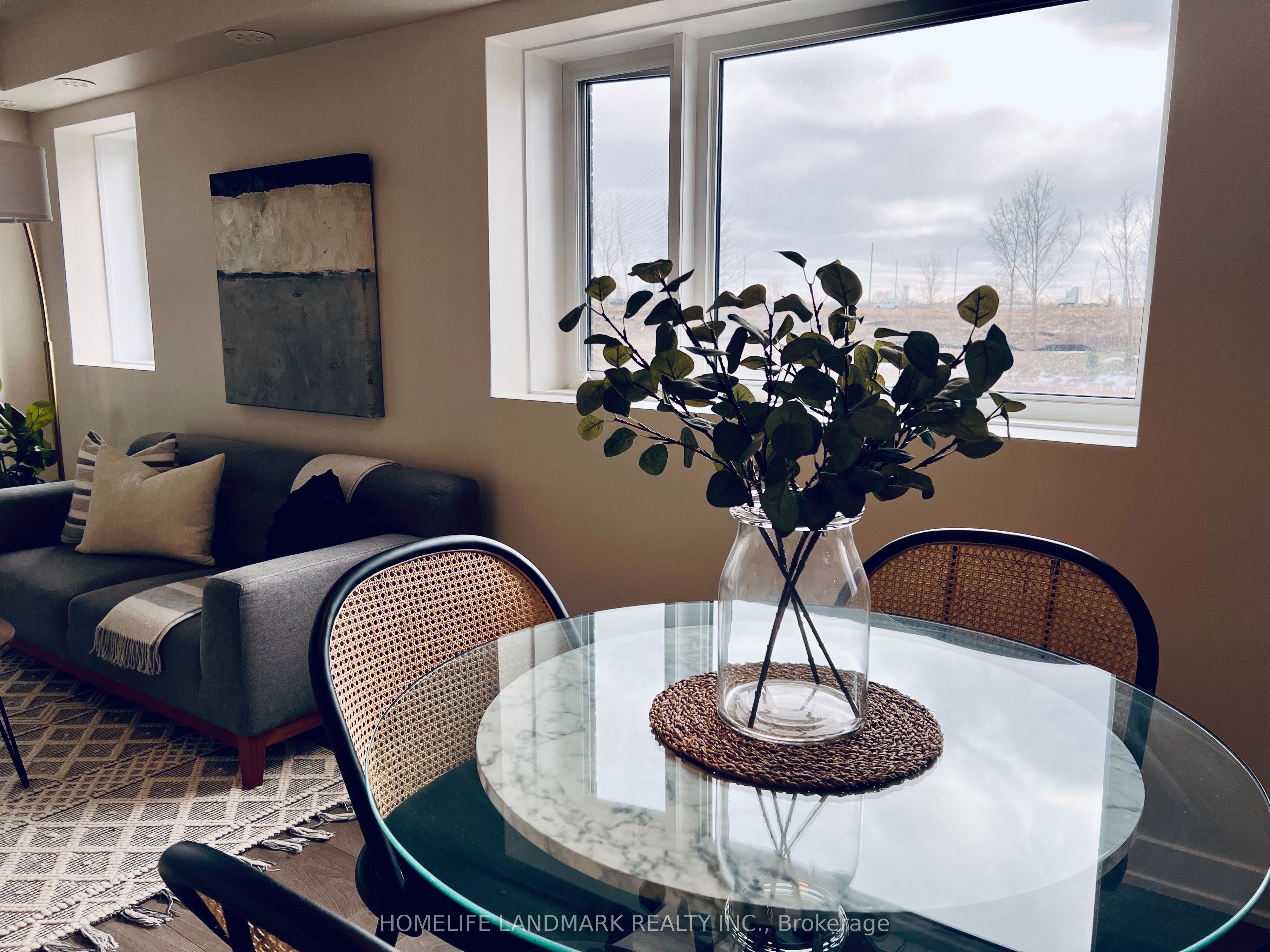 Unit 102 - 1135 Cooke Boulevard, Burlington 2