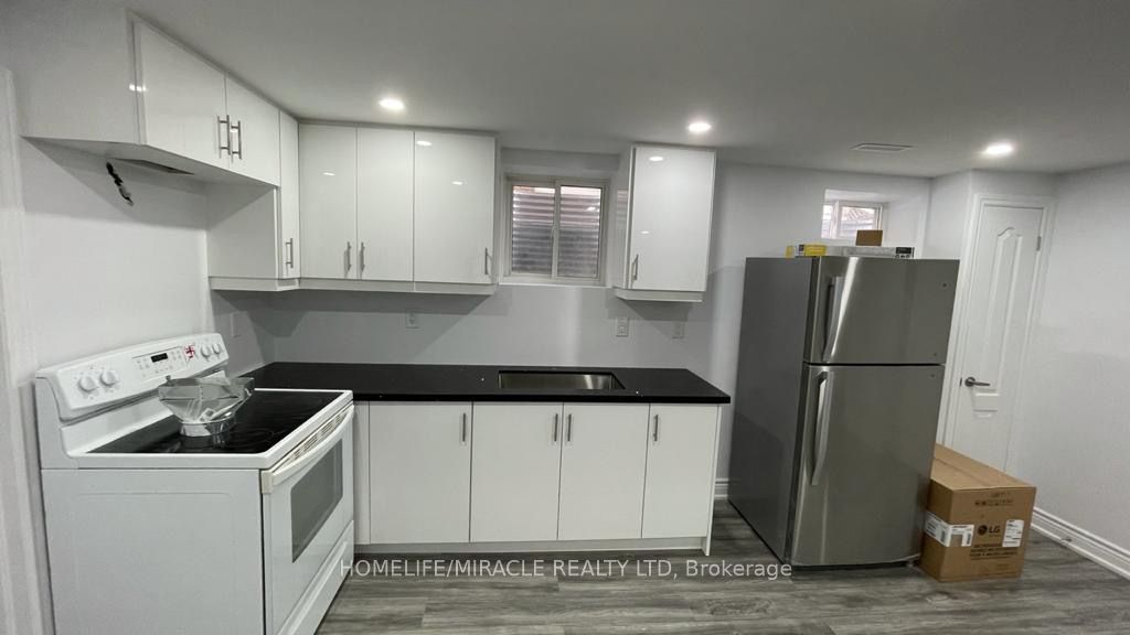 Unit Bsmt - 7010 Cordingley Crescent, Mississauga 3