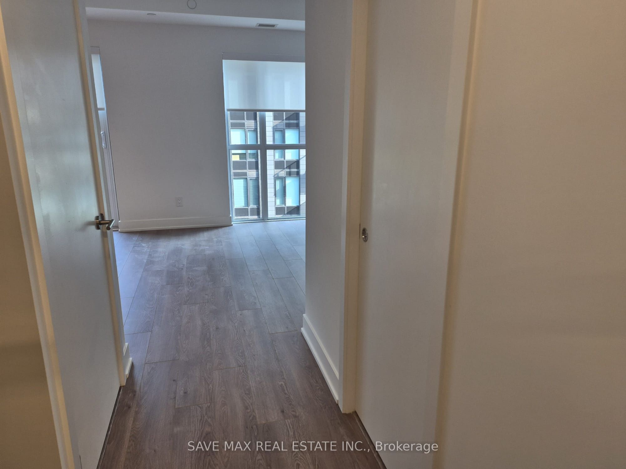 3008 William Cutmore Boulevard, Oakville 5