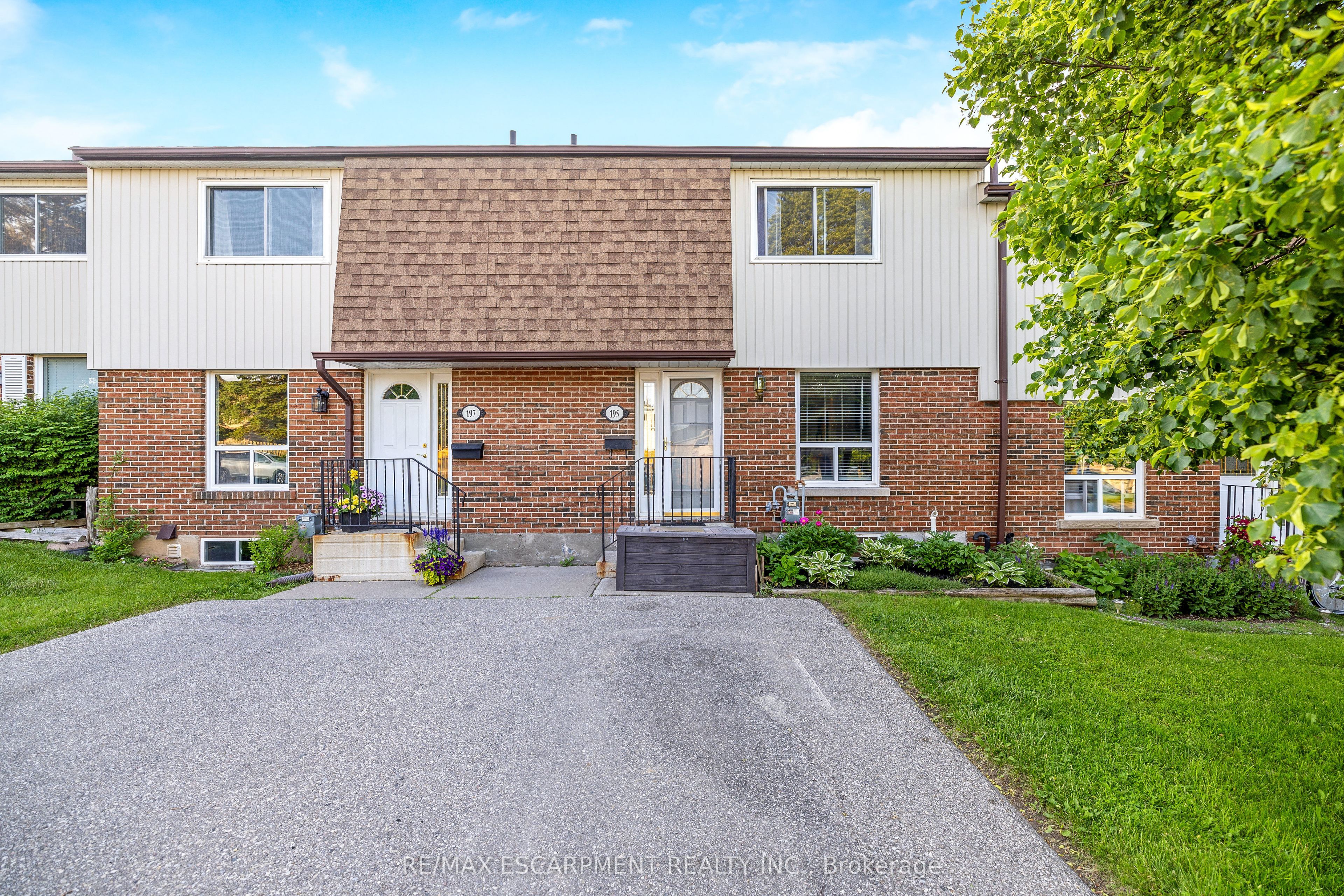 195 195 Kingham Rd, Halton Hills, Ontario L7J2P3 Sold History