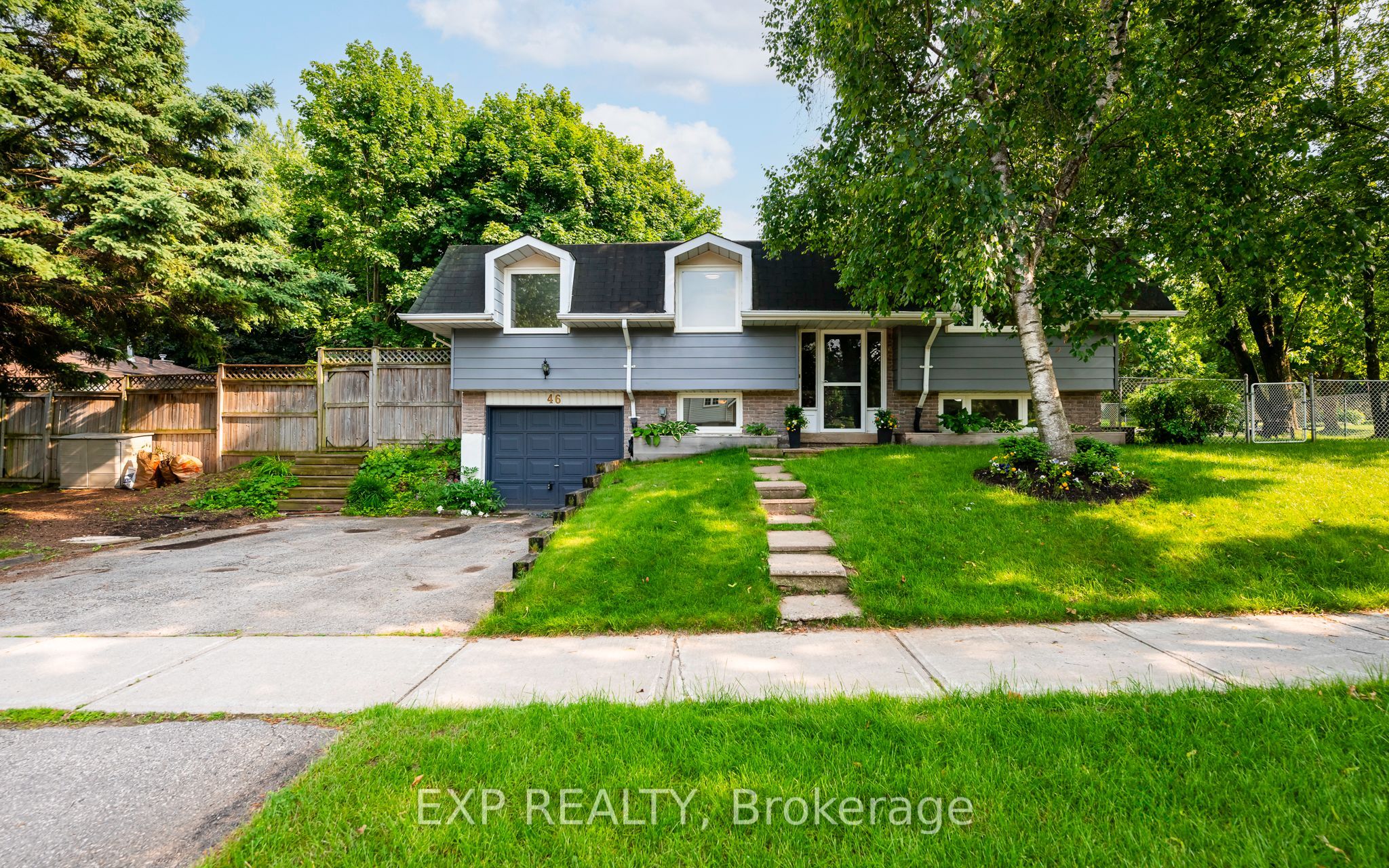 46 Elm Ave, Orangeville, Ontario L9W3G4 Sold History HouseSigma