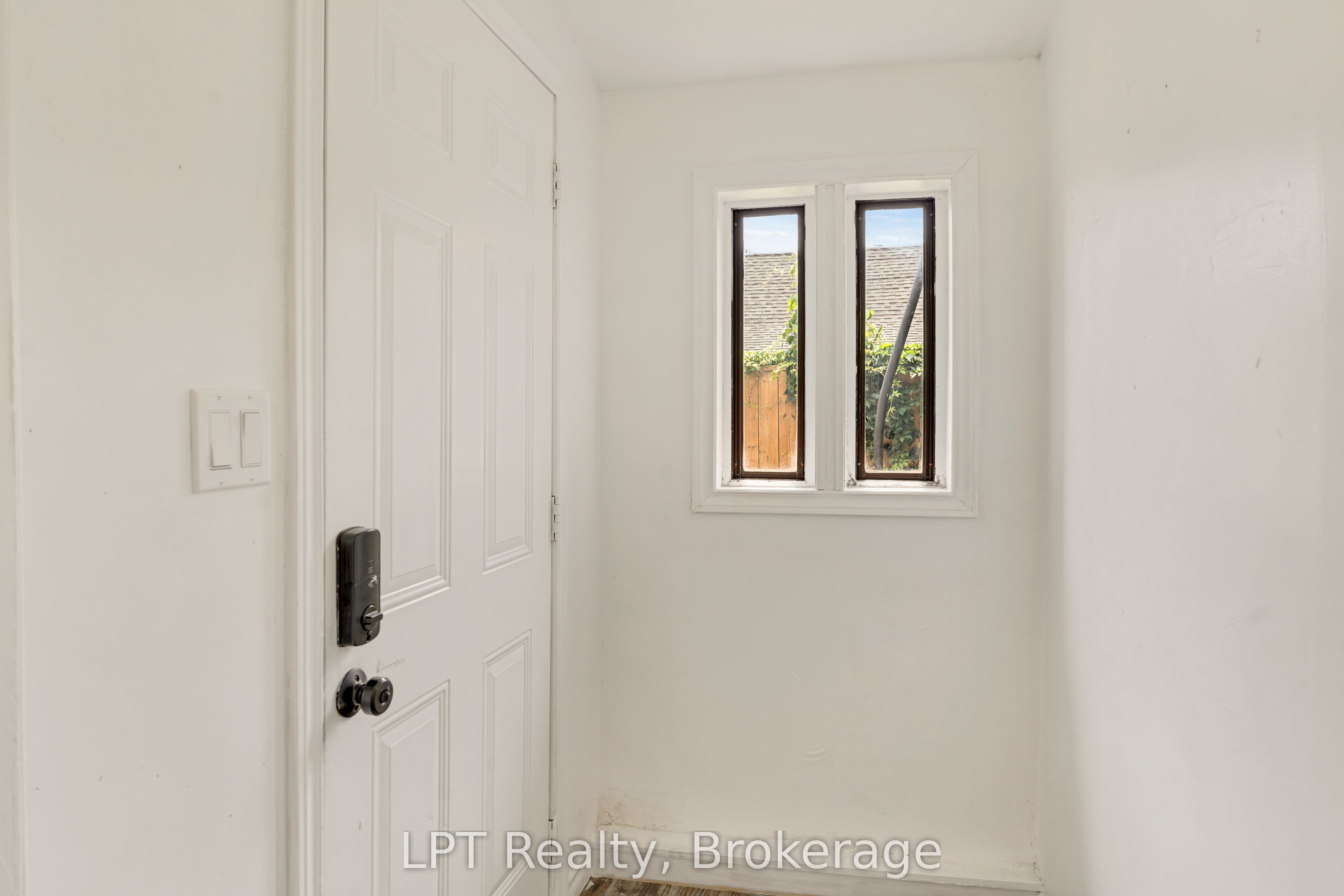726 Berford Street, South Bruce Peninsula 5