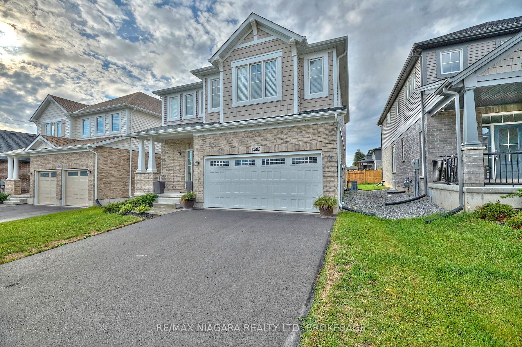 3595 Carolina Court, Fort Erie 2