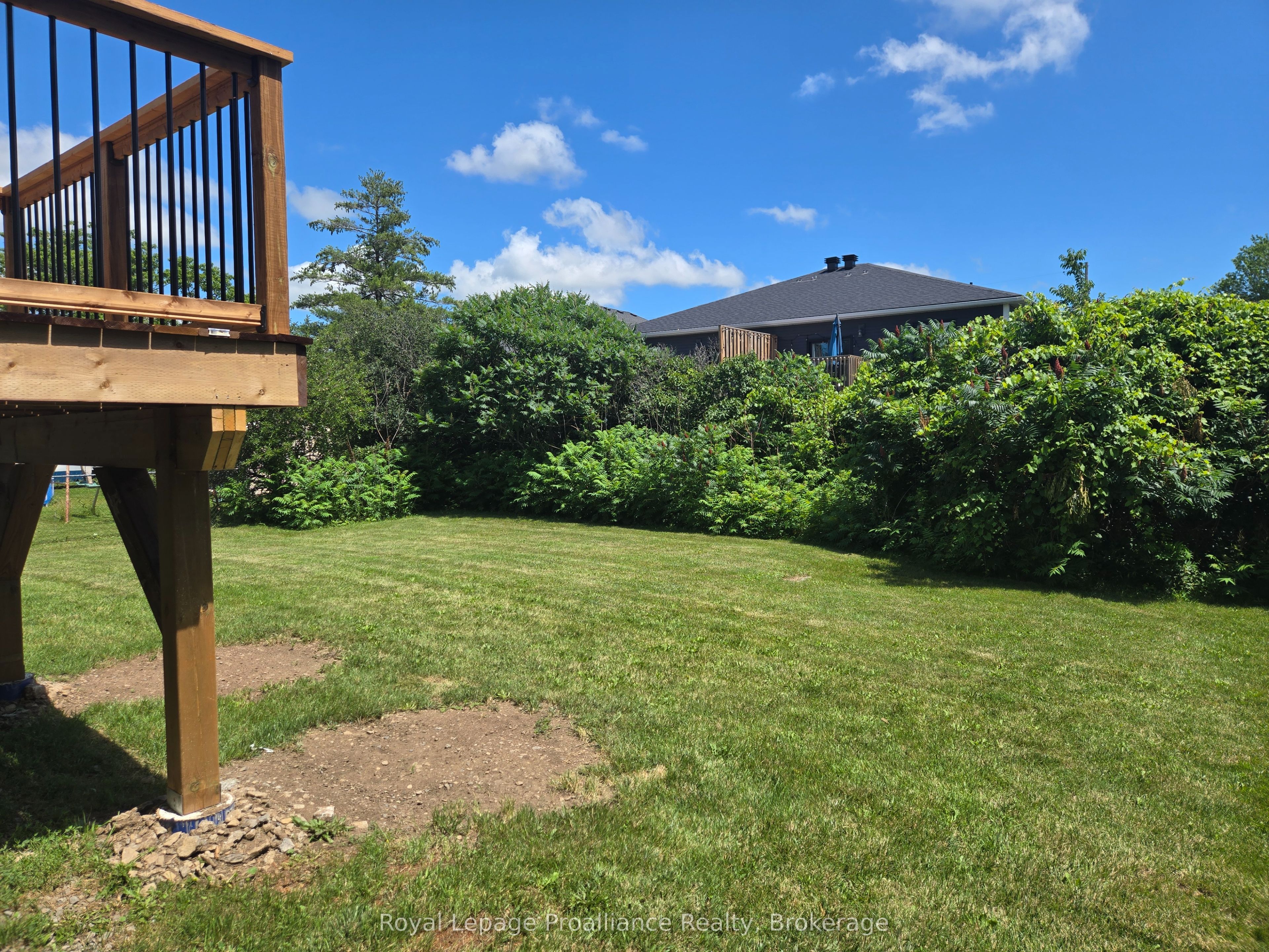 44 Cannifton Road N, Belleville 4