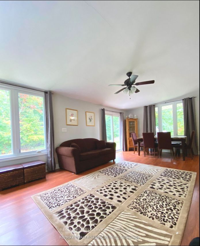 4870 mapleview Crescent, Port Colborne 3