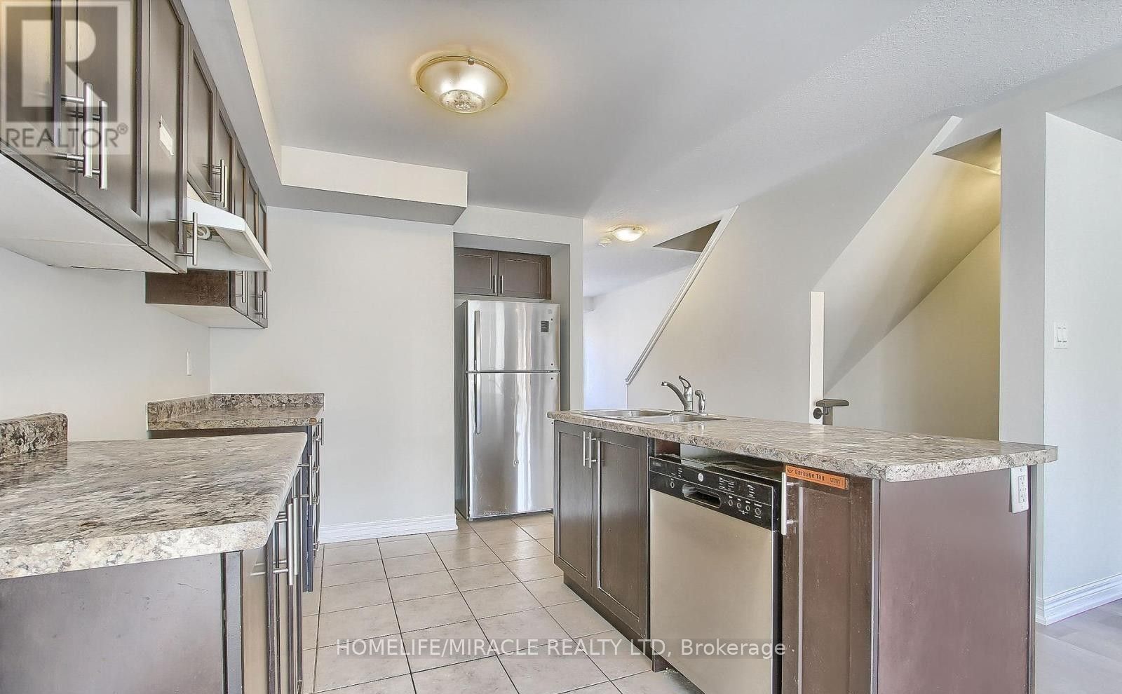 70 Knotty Pine Avenue, Cambridge 5