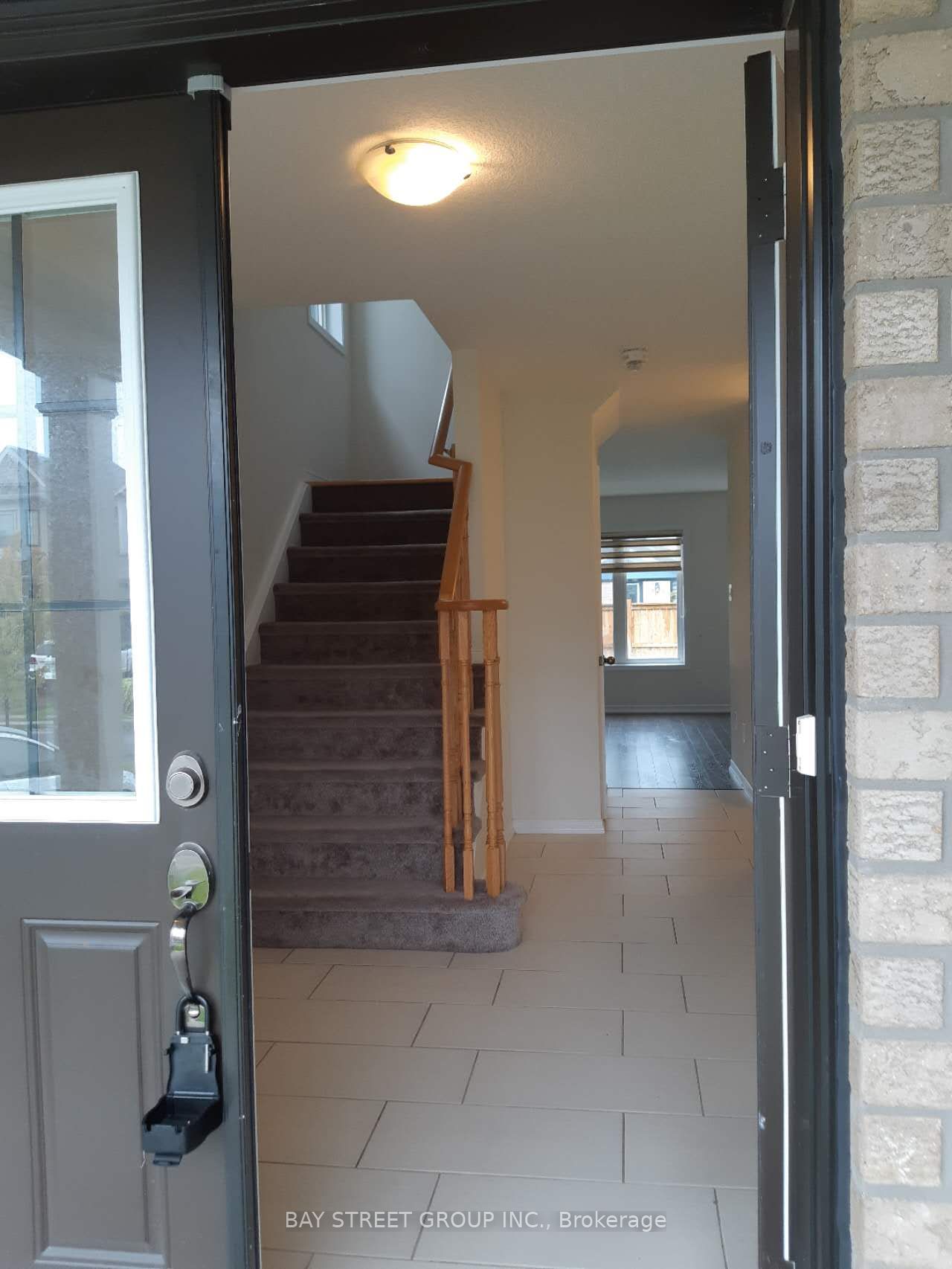 8088 Blue Ash Lane, Niagara Falls 2