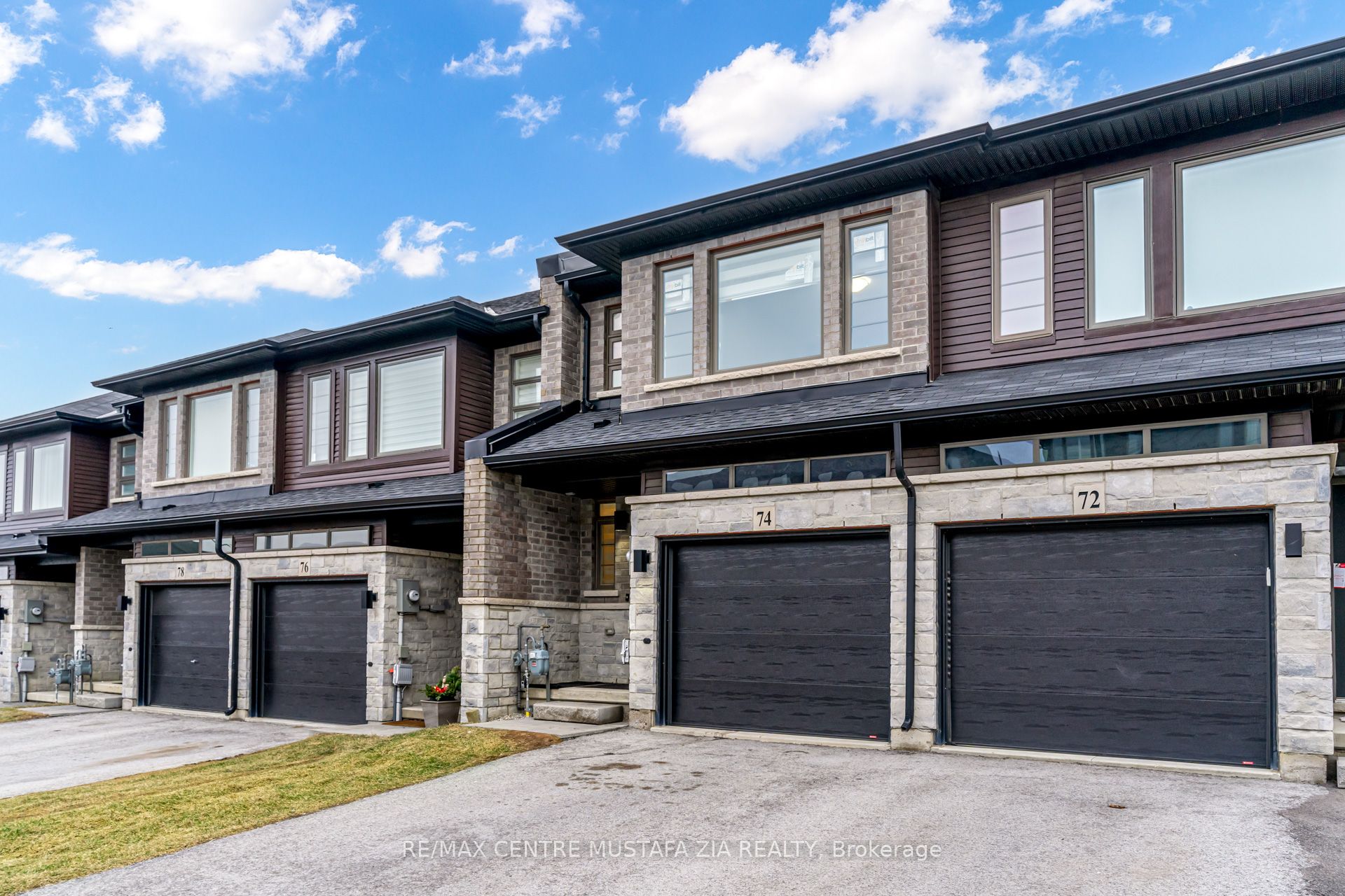74 Soho Street, Stoney Creek 2