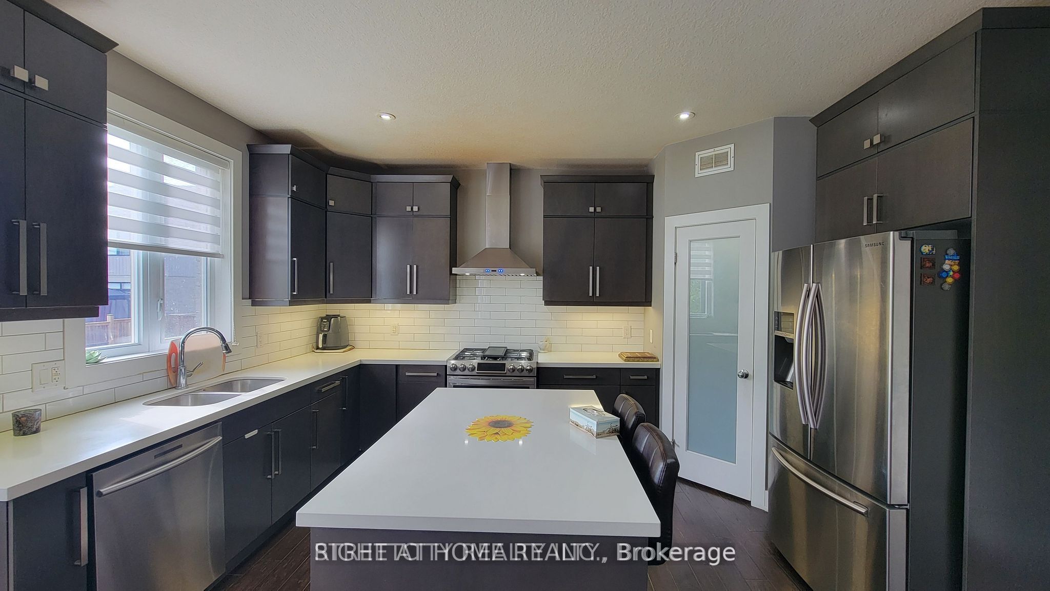 1996 Ballymote Avenue, London 4