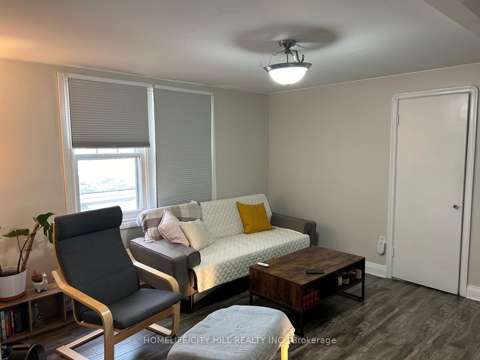 Unit 2nd FLR - 71 Pleasant Avenue, St. Catharines 2