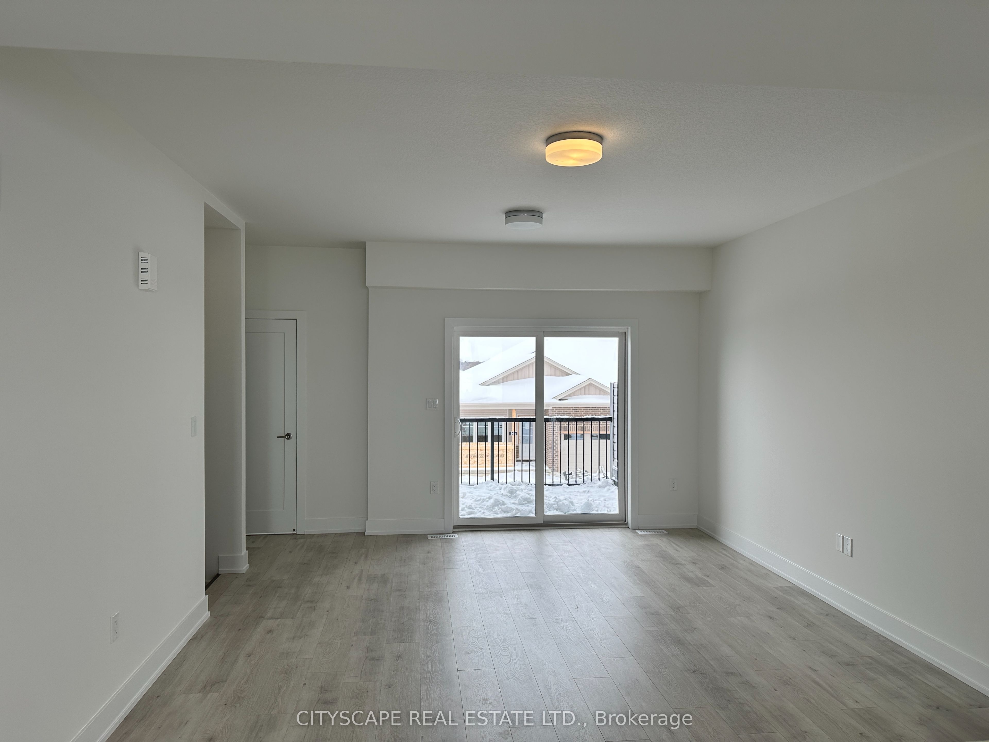 48 Balladry Boulevard, Stratford 2
