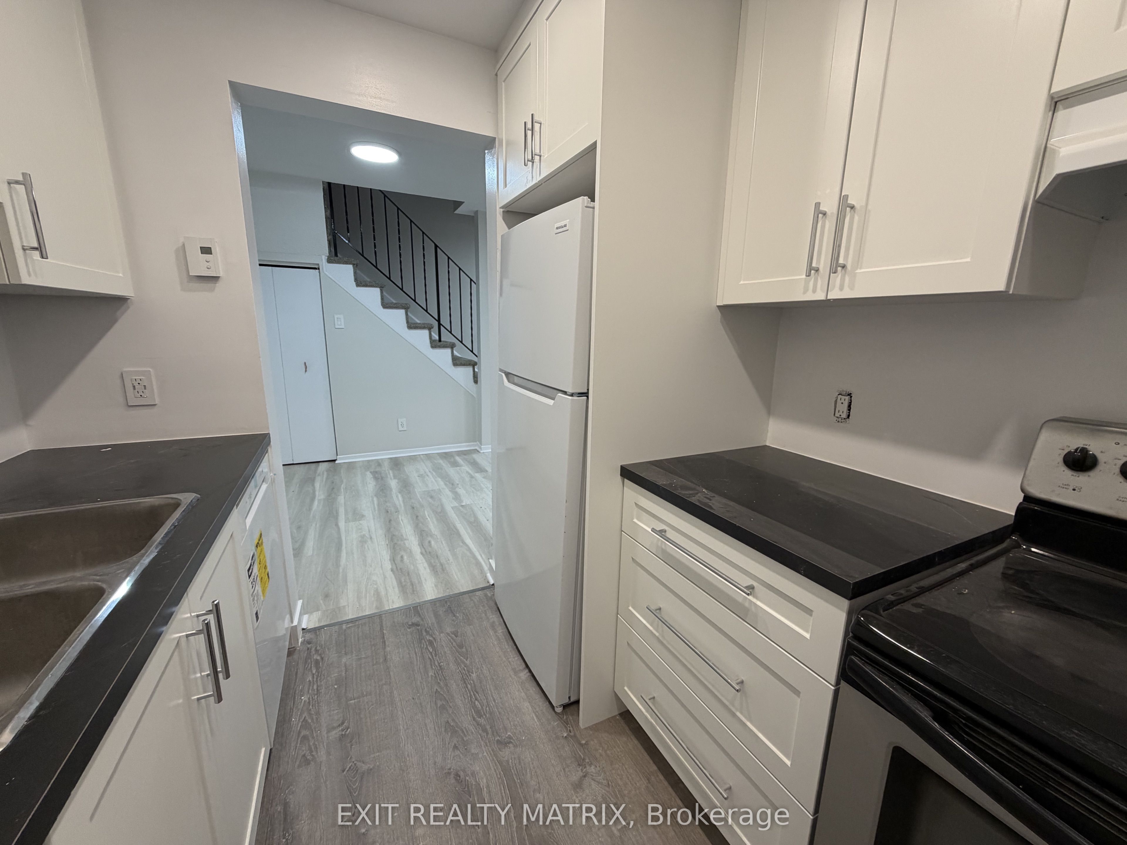 Unit 50 - 2610 Draper Avenue, Ottawa 5