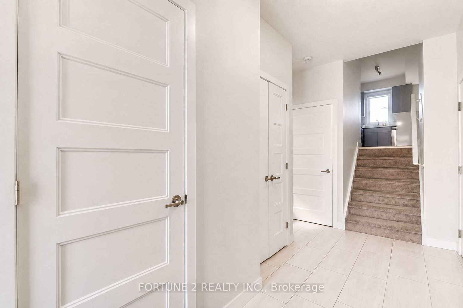 Unit 80 - 3380 Singleton Avenue, London 3