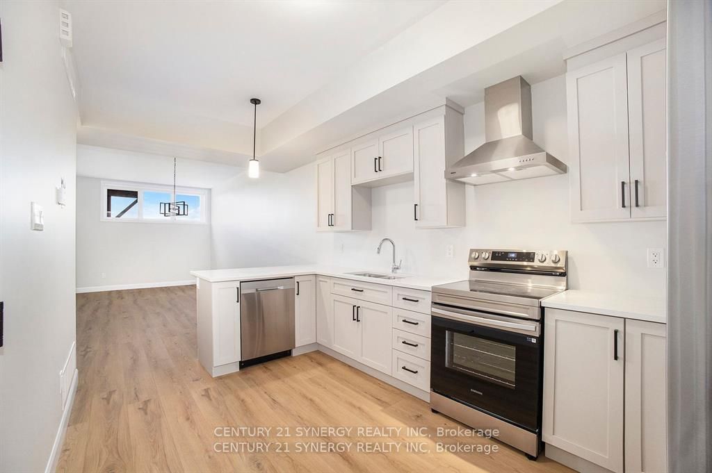 Unit B - 63 Helen Street, North Stormont 5