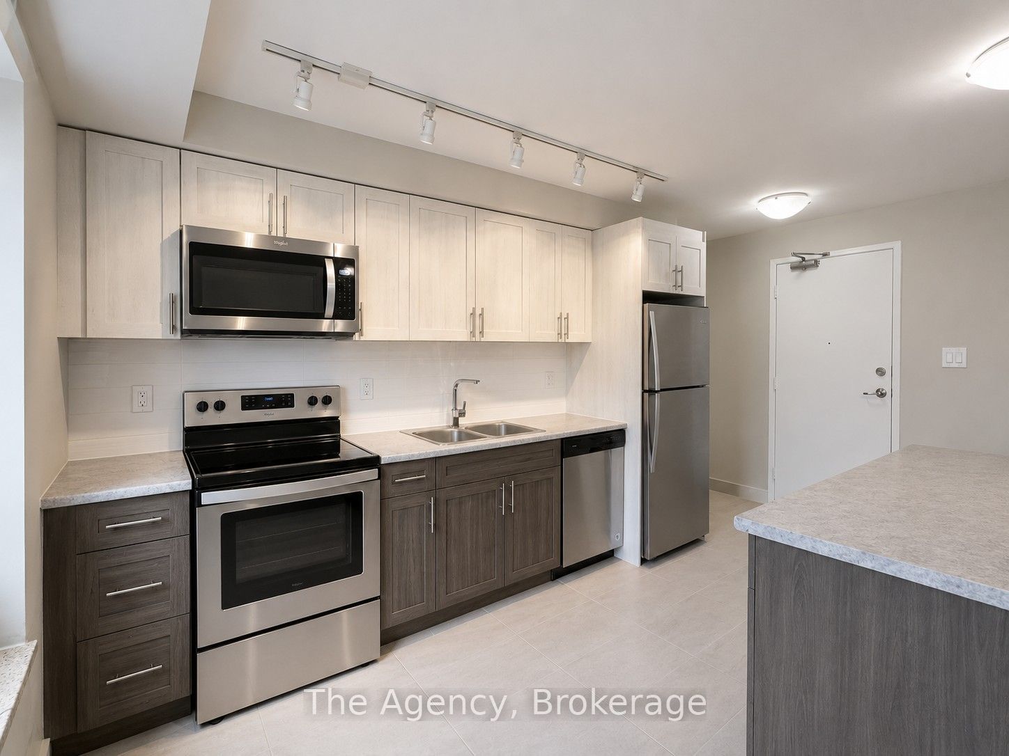 Unit 504 - 99 Church Street, St. Catharines 3