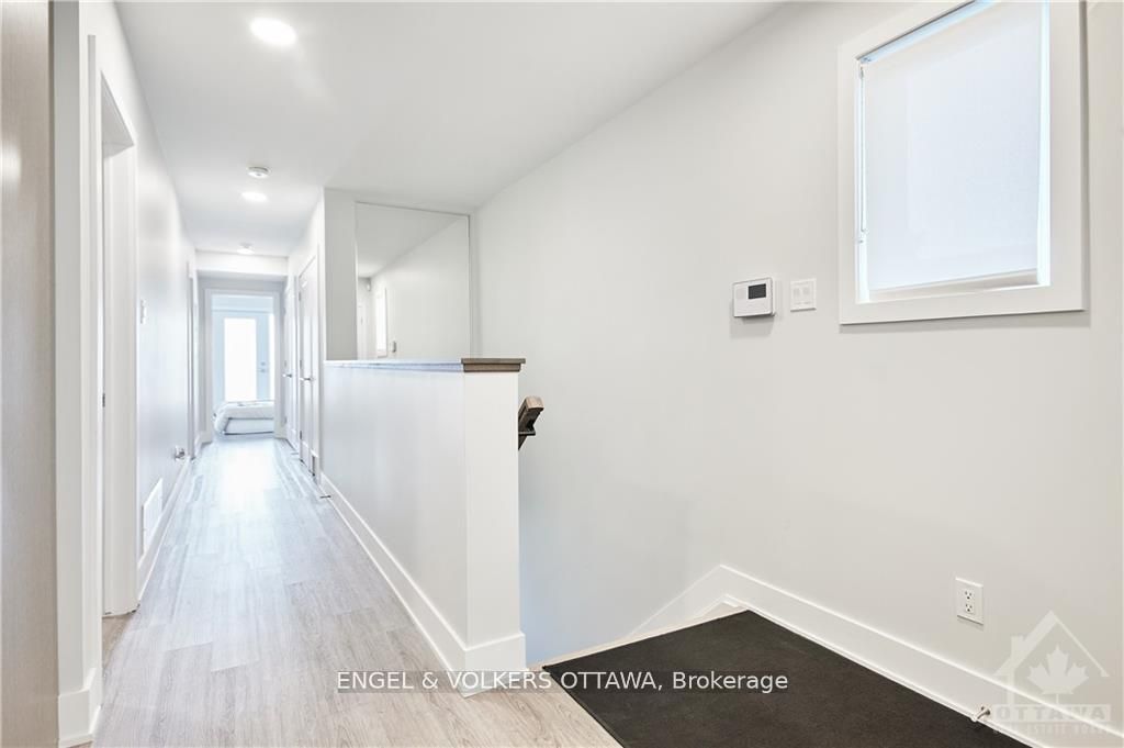 Unit 3 - 569 McLeod Street, Ottawa 4