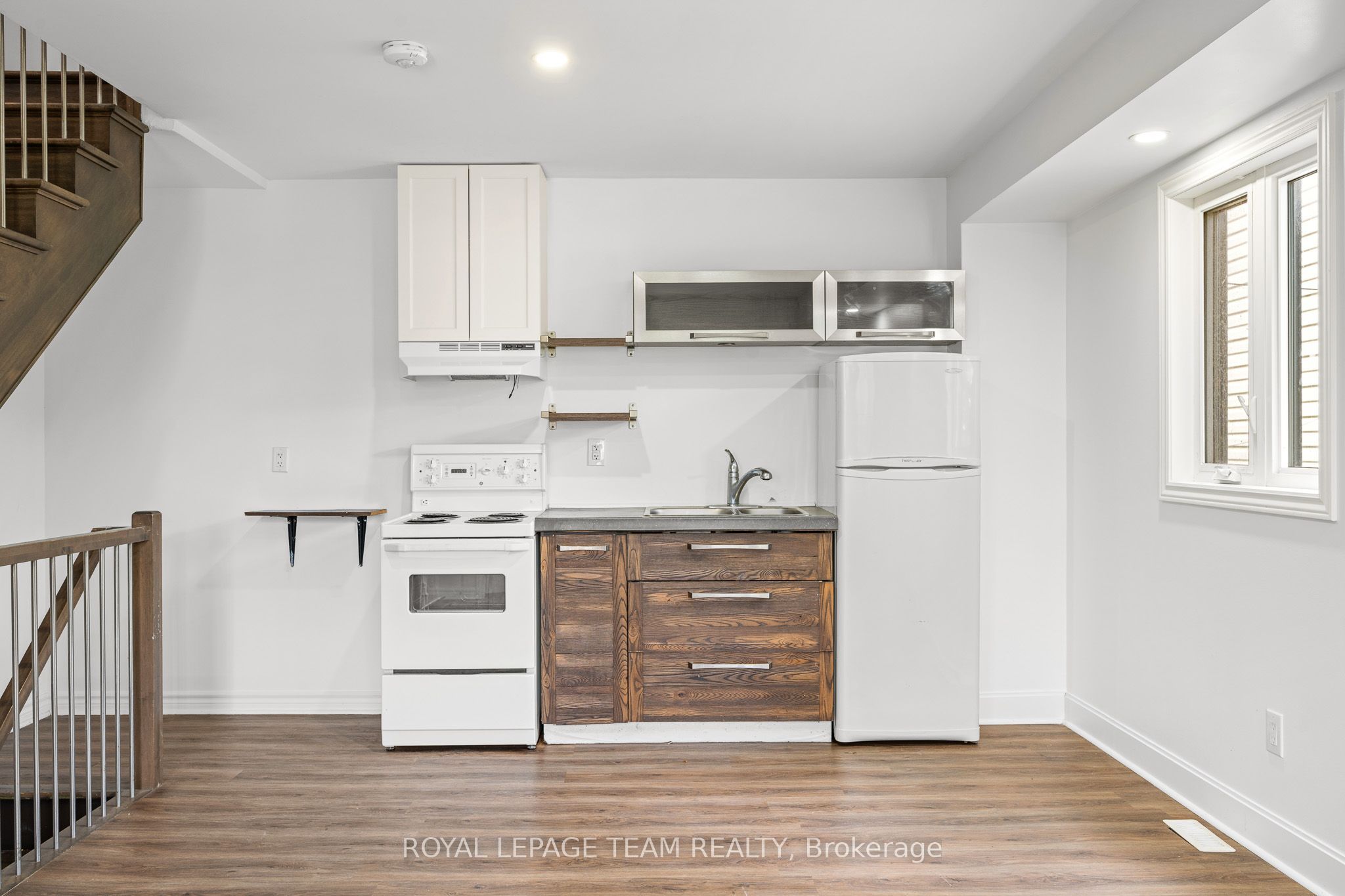 253 Deschamps Avenue, Ottawa 5